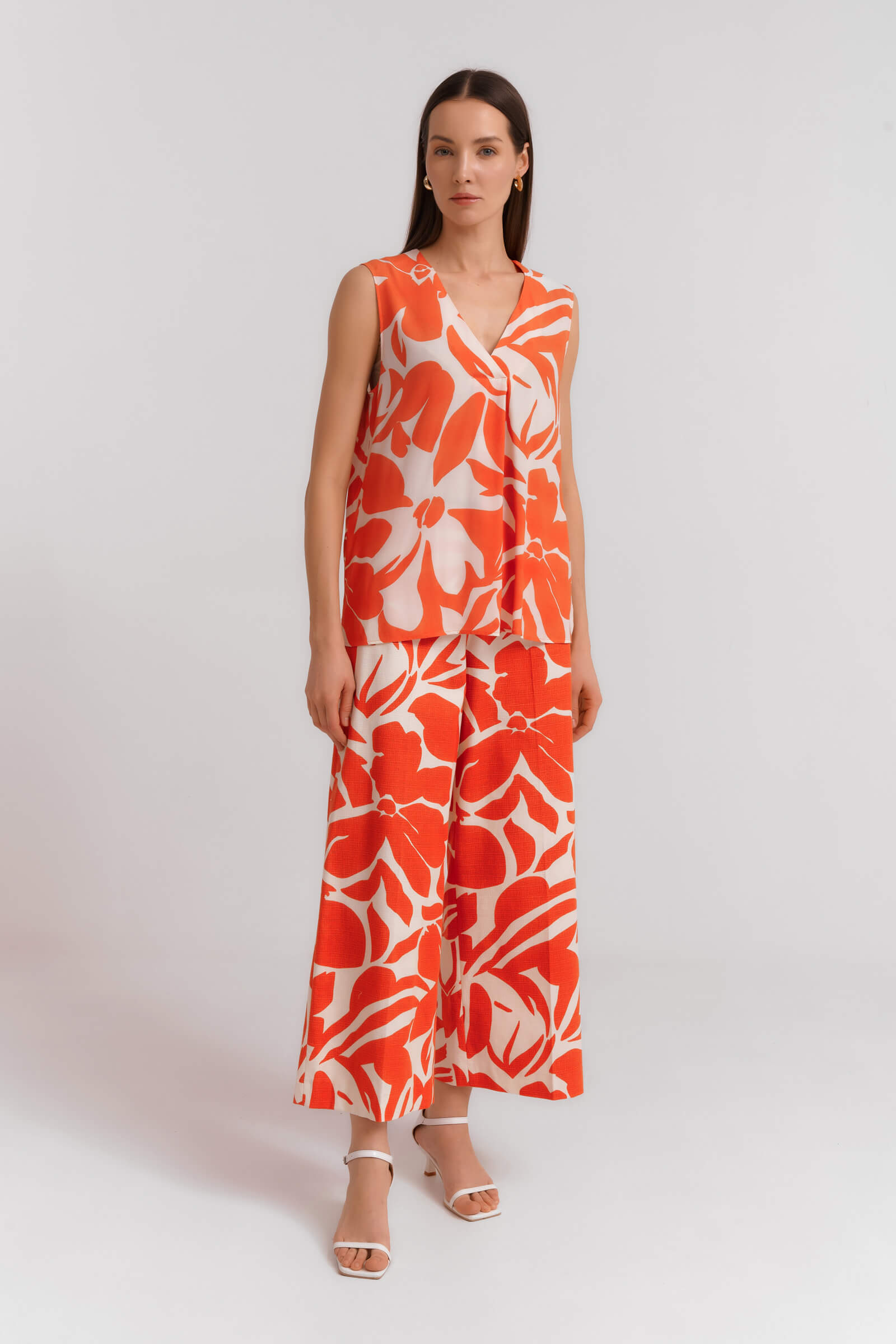 Рубашка без рукавов с поясом Бренд Diana Gallesi