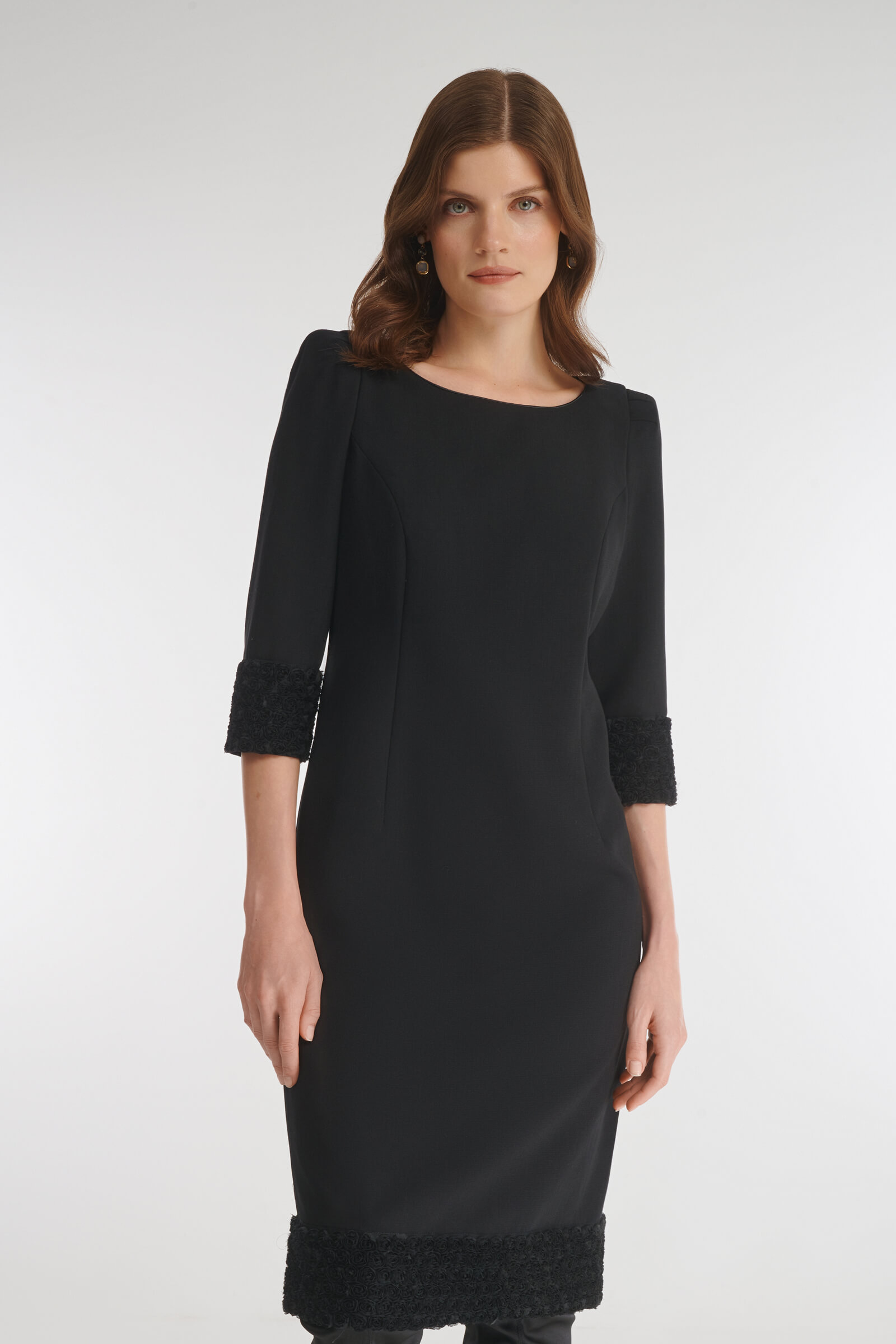 Платье-футляр с цветочным декором Бренд Caterina Leman