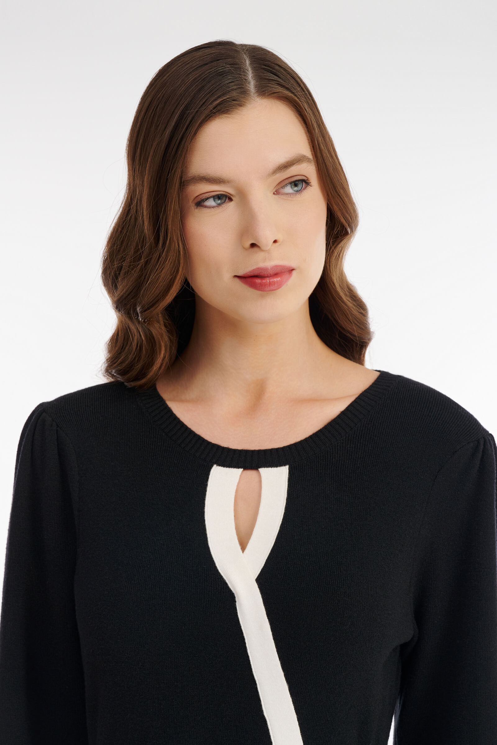 Трикотажное платье на запах Бренд Diana Gallesi