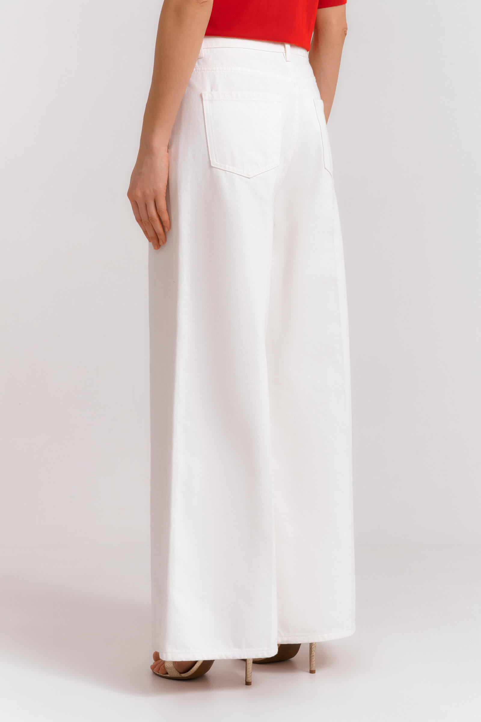 Брюки клеш с пуговицами Бренд Diana Gallesi