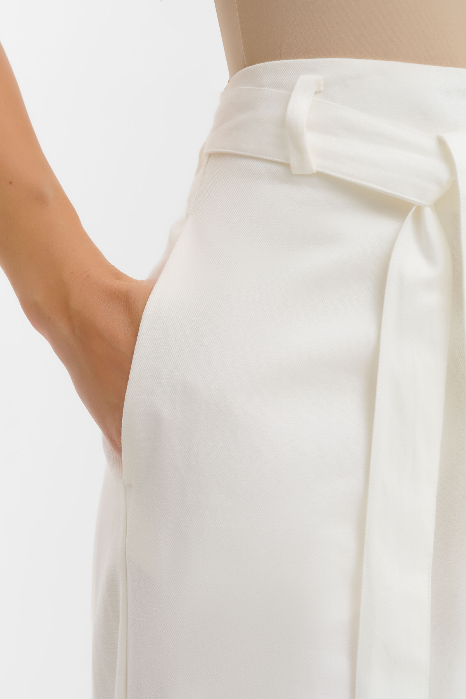 Брюки с поясом Бренд Milva Mi