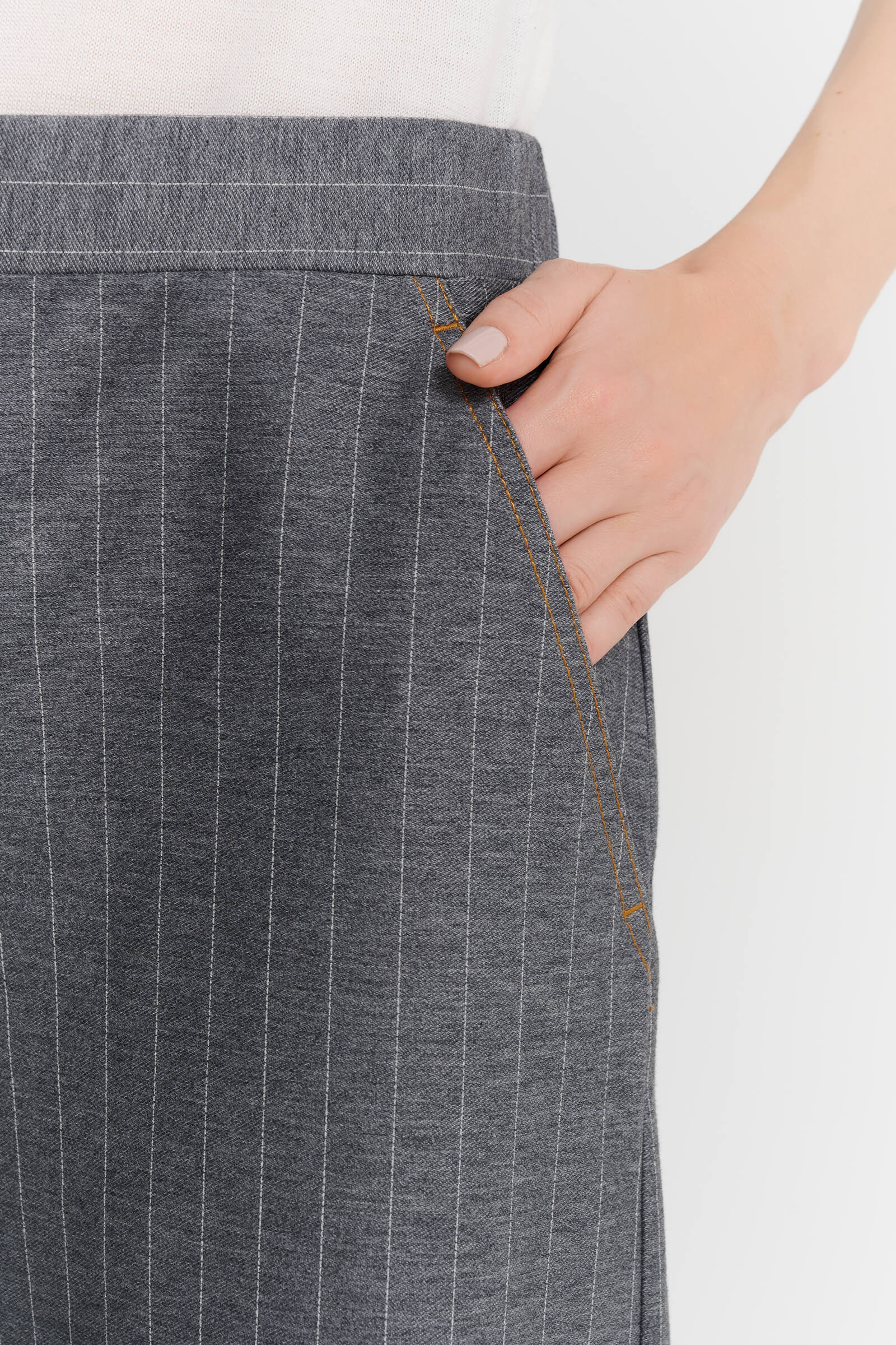 Хлопковые свободные брюки на резинке Бренд Max Mara