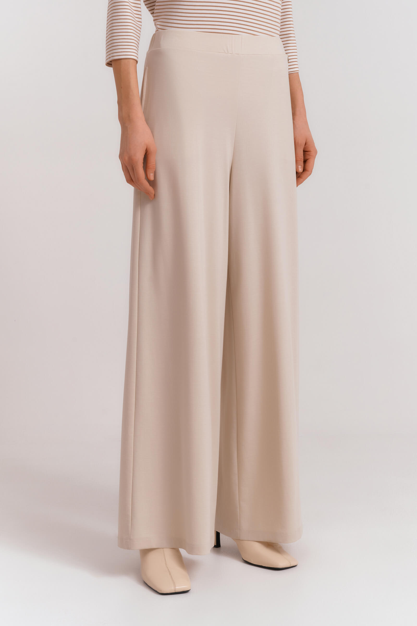 Широкие брюки Бренд Diana Gallesi