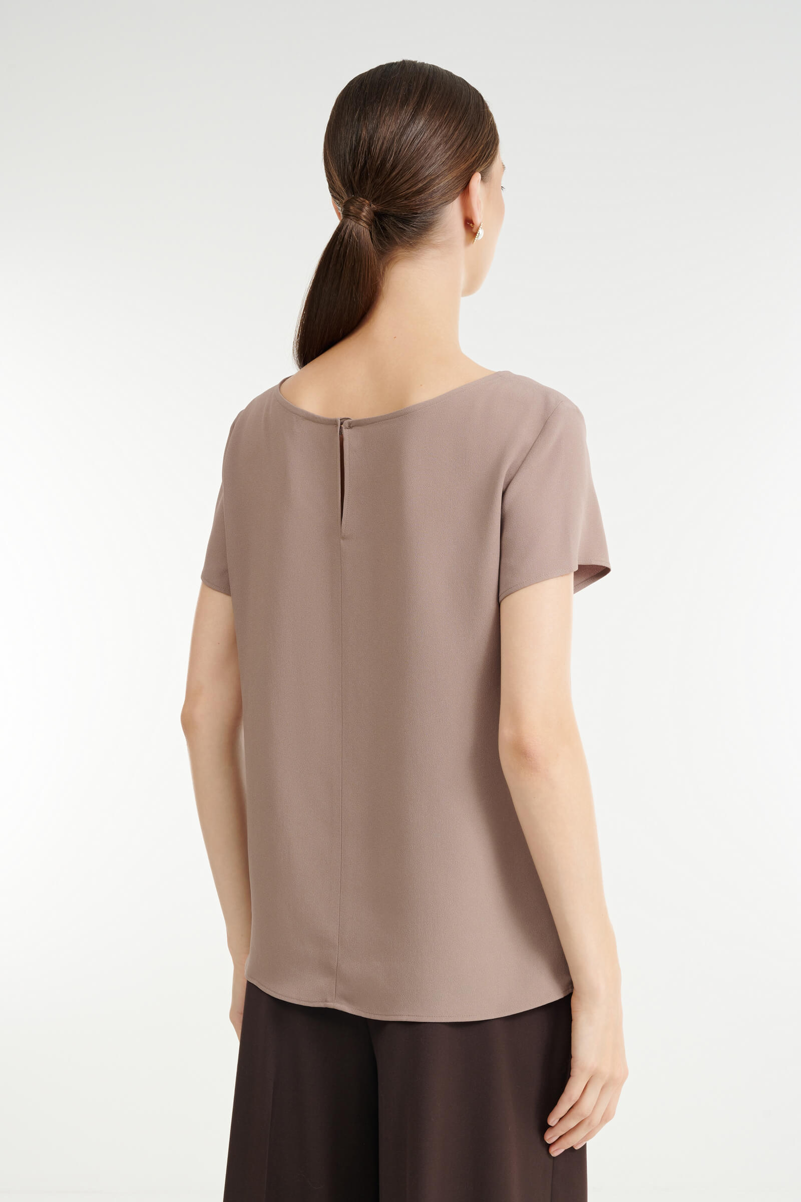 Базовый топ с коротким рукавом Бренд Rocco Ragni