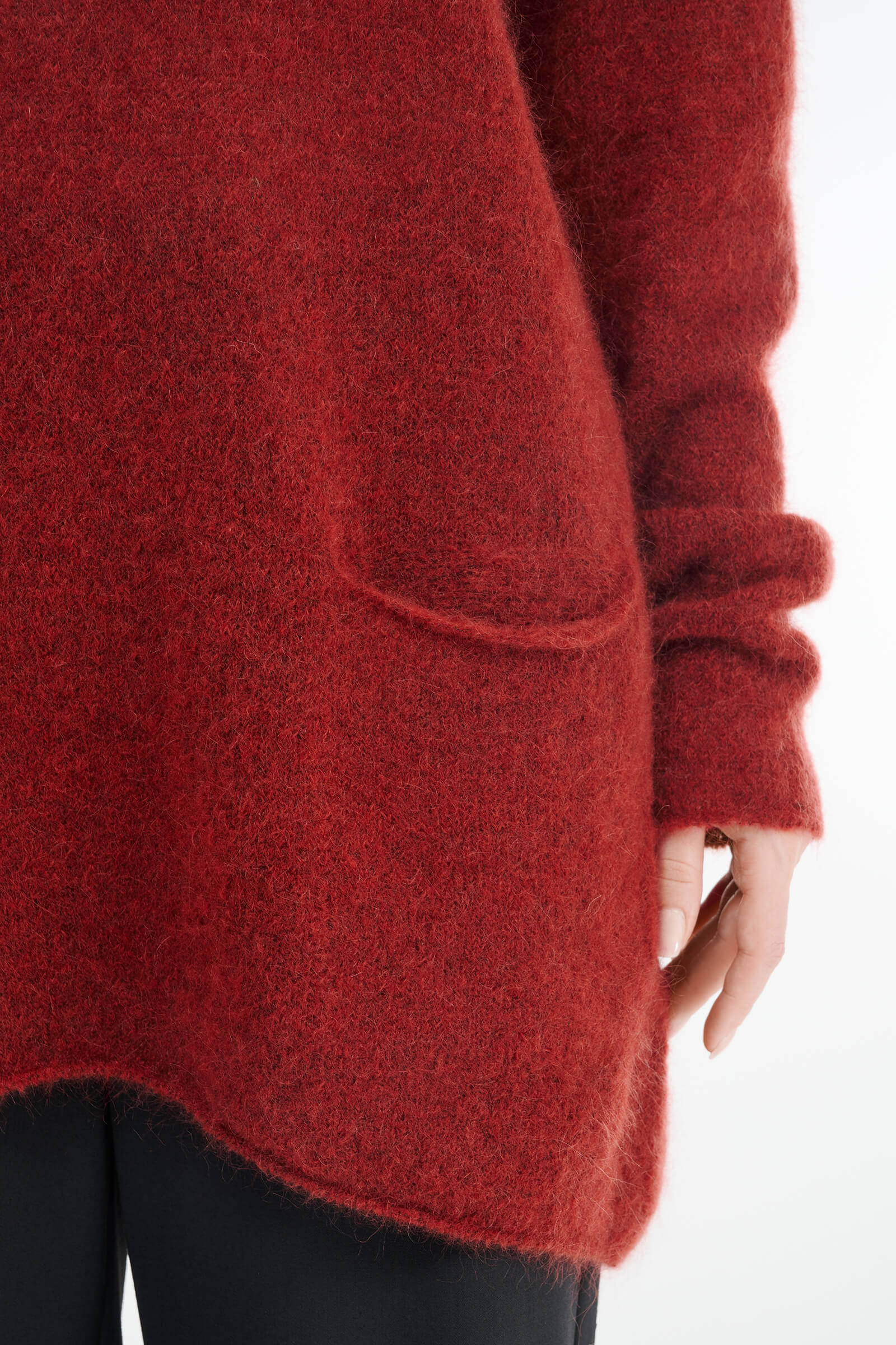 Удлиненный свитер с воротником-воронкой Бренд Sarah Pacini