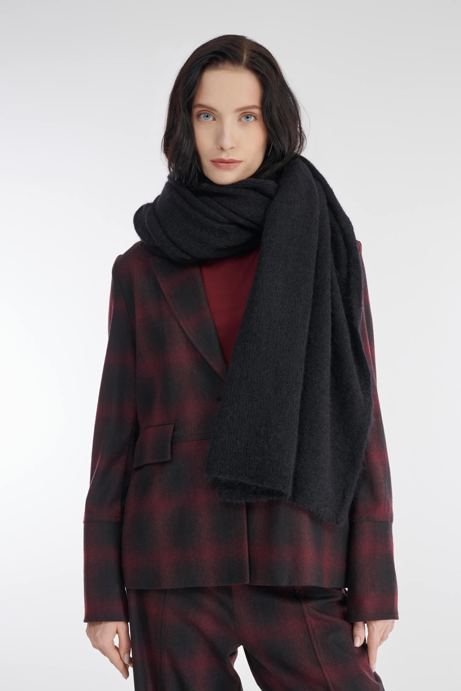 Шарф из мохера Бренд Sarah Pacini