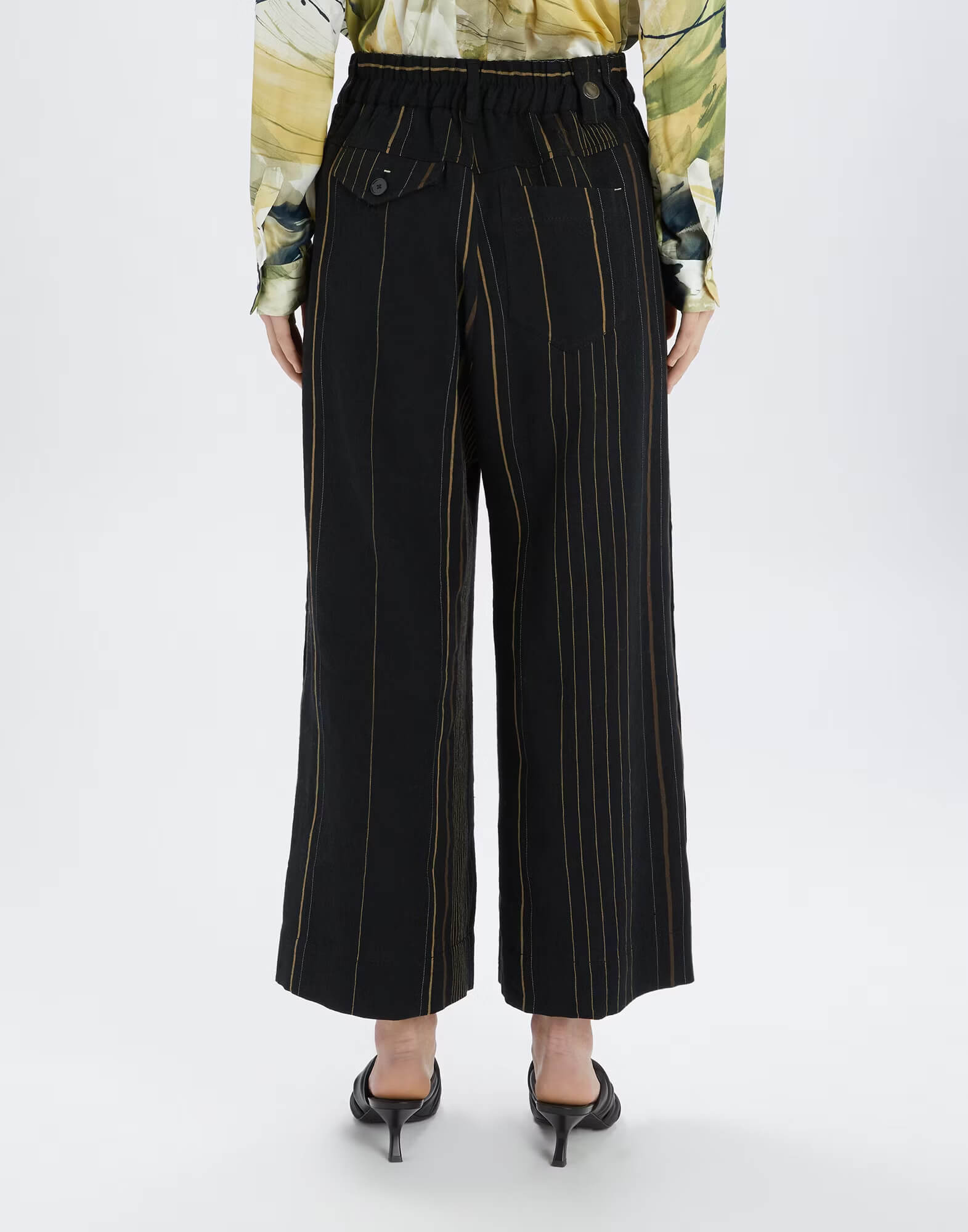 Брюки-кюлоты с защипами Бренд High