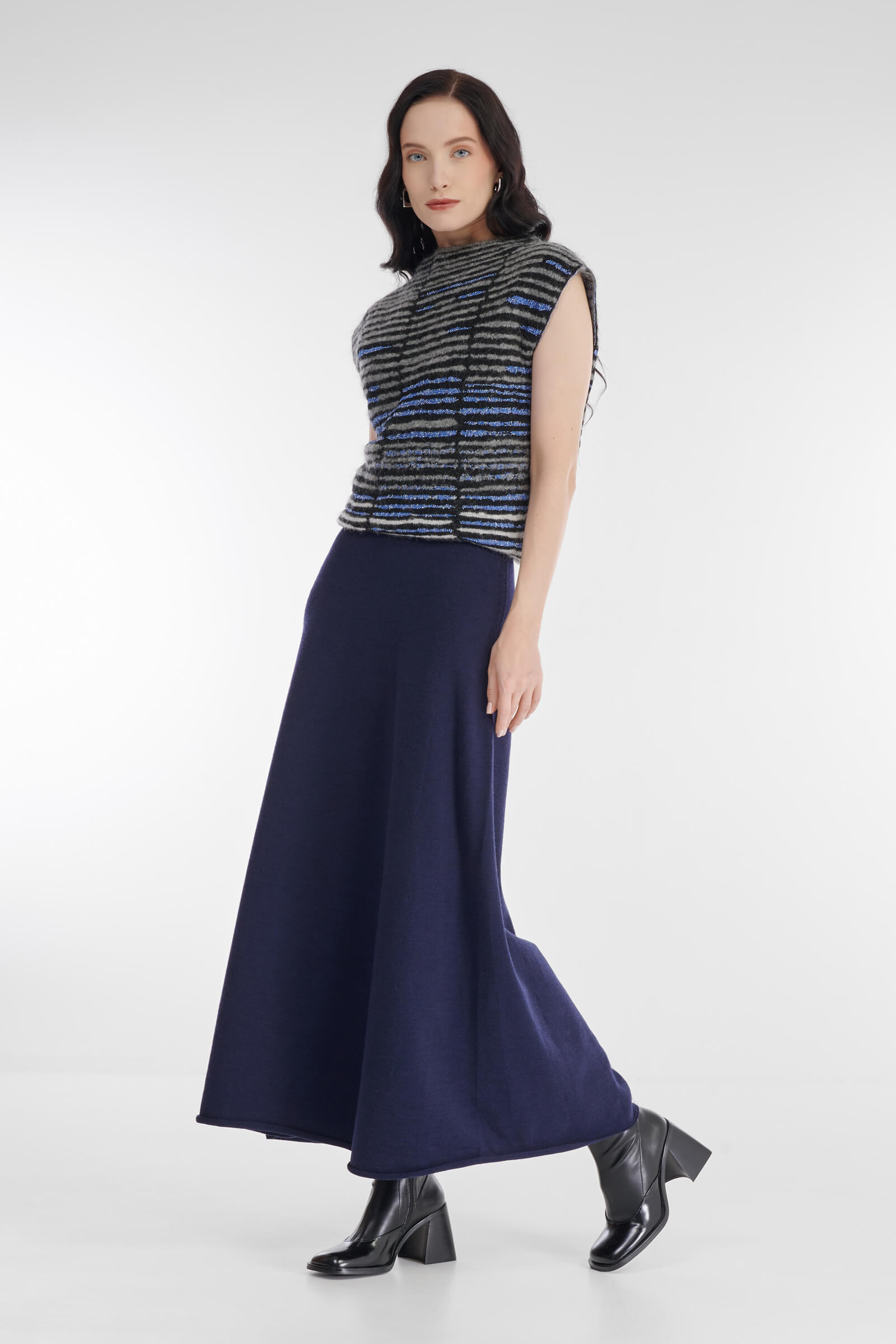 Трикотажная расклешенная юбка Бренд Sarah Pacini