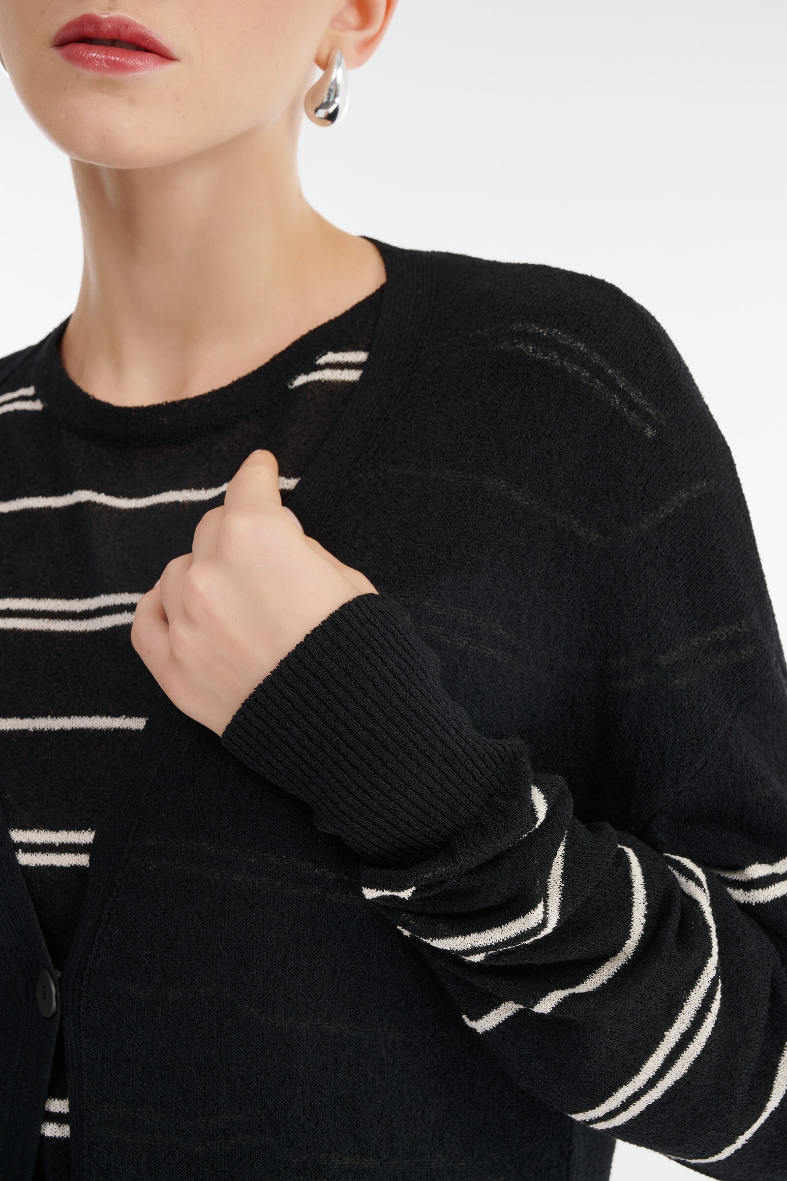 Кардиган из тонкого трикотажа Бренд Sarah Pacini