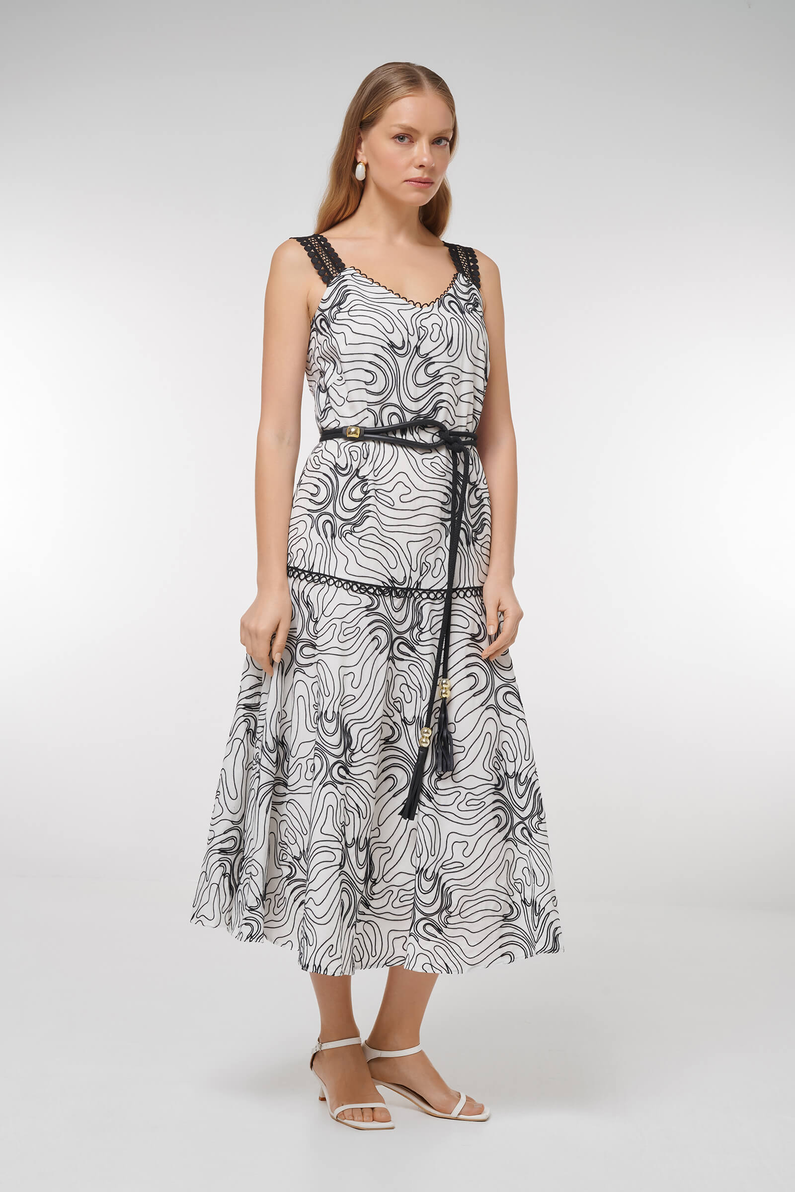 Платье миди с вышивкой Бренд Caterina Leman