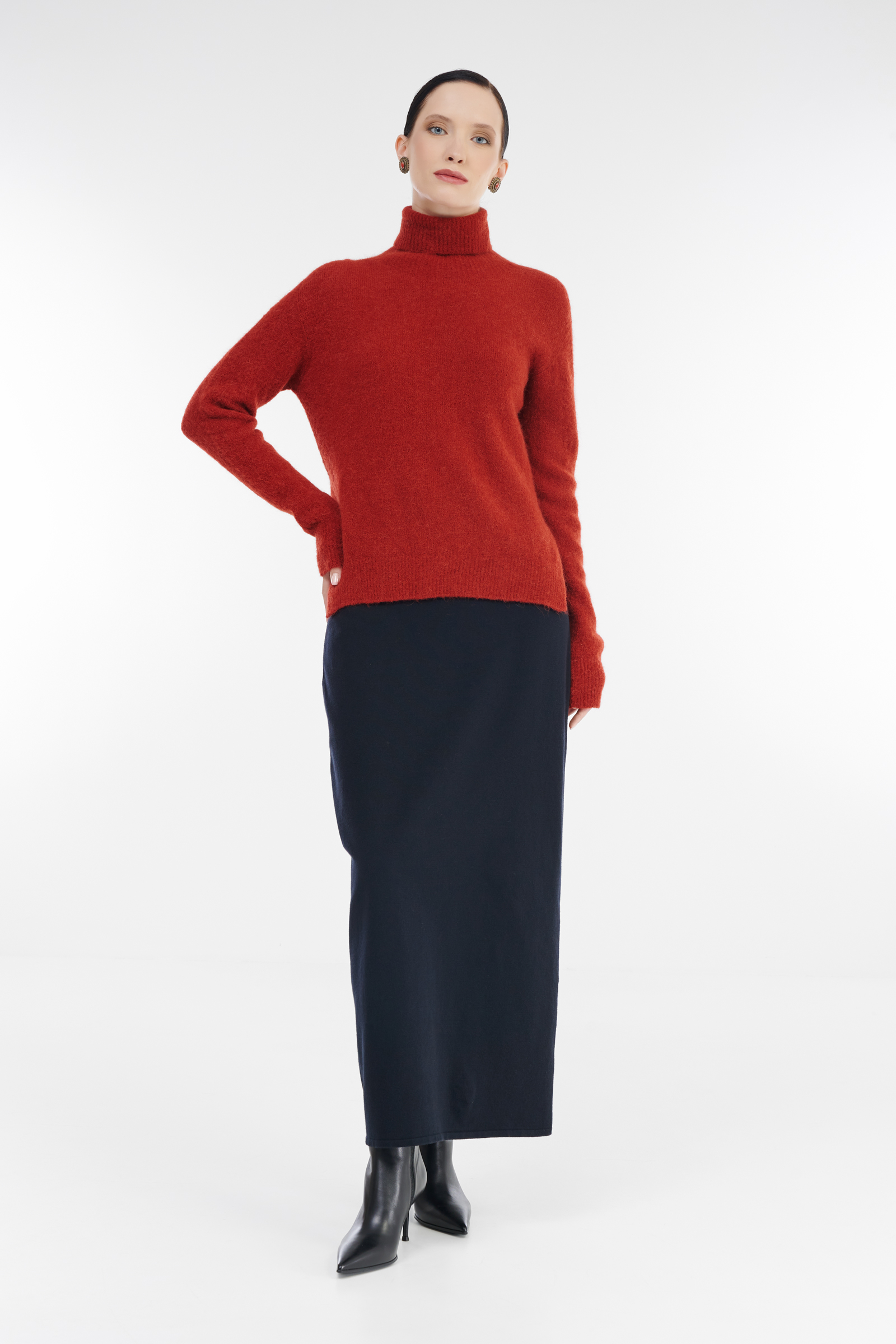 Свитер с воротником с отворотом Бренд Sarah Pacini