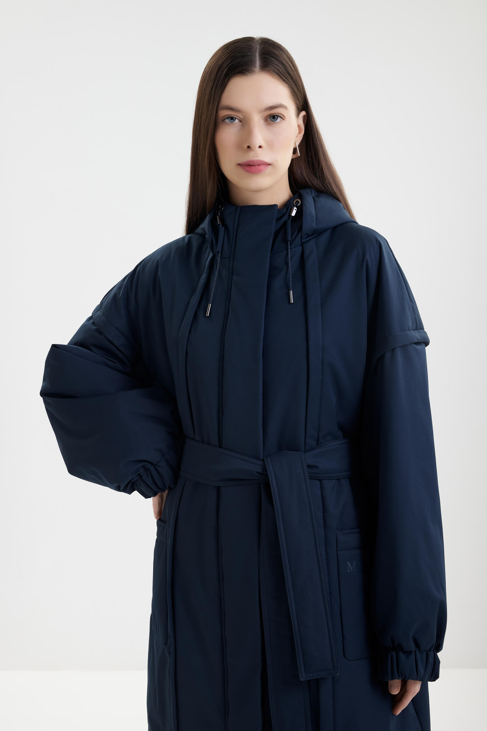 Утепленное пальто с капюшоном Бренд MM