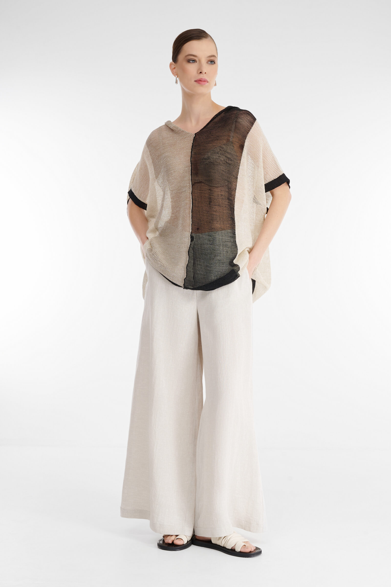 Удлиненный пуловер с капюшоном Бренд Sarah Pacini