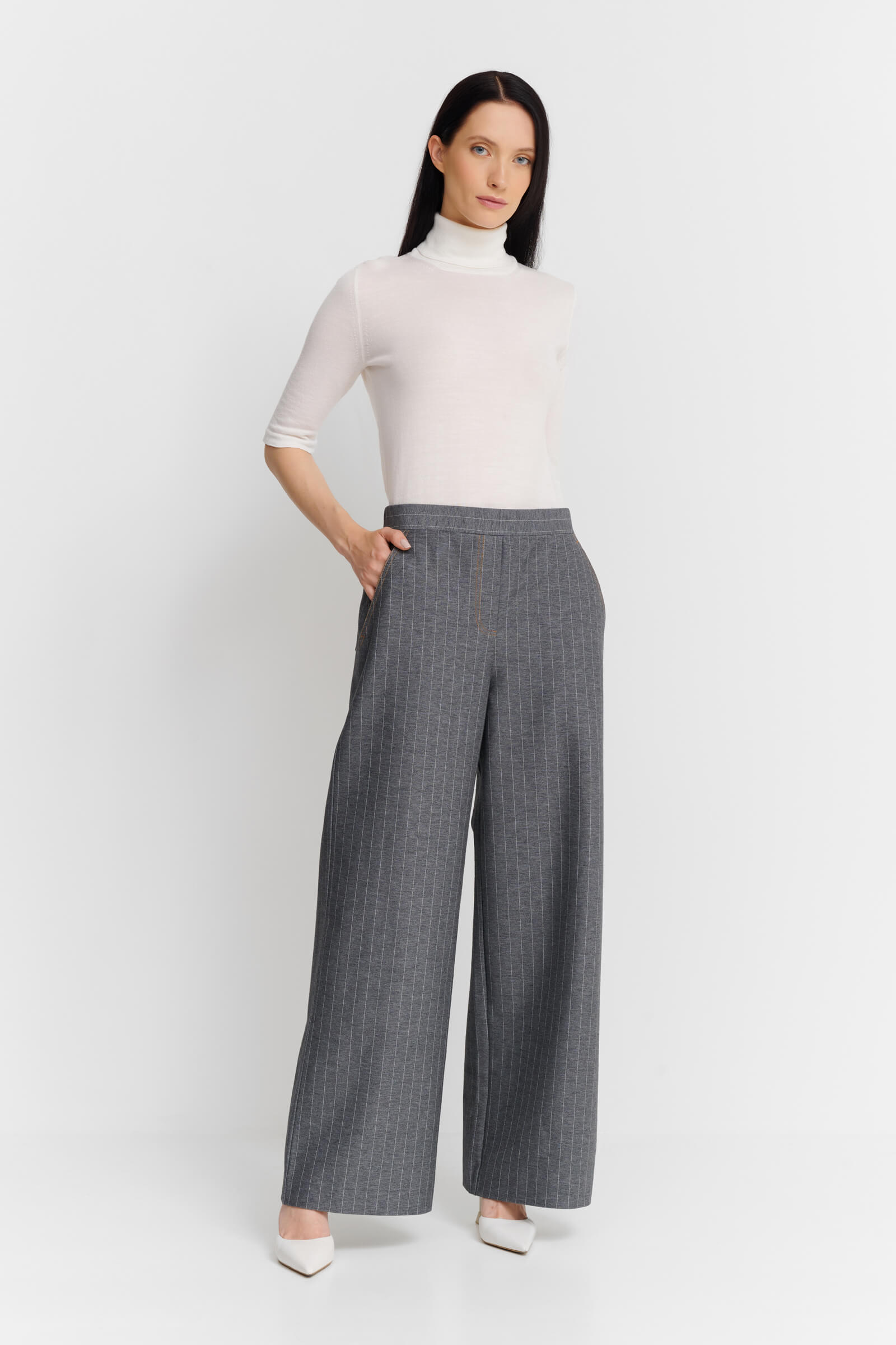 Хлопковые свободные брюки на резинке Бренд Max Mara