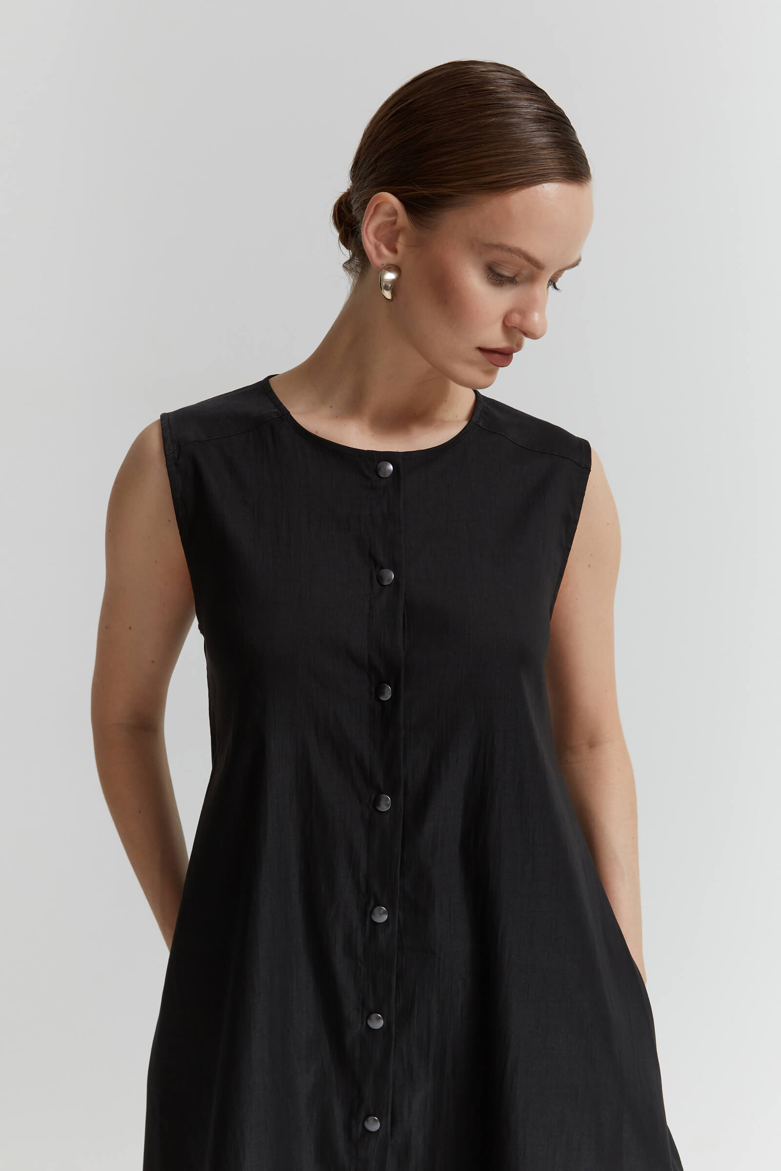 Платье без рукавов Бренд Sarah Pacini