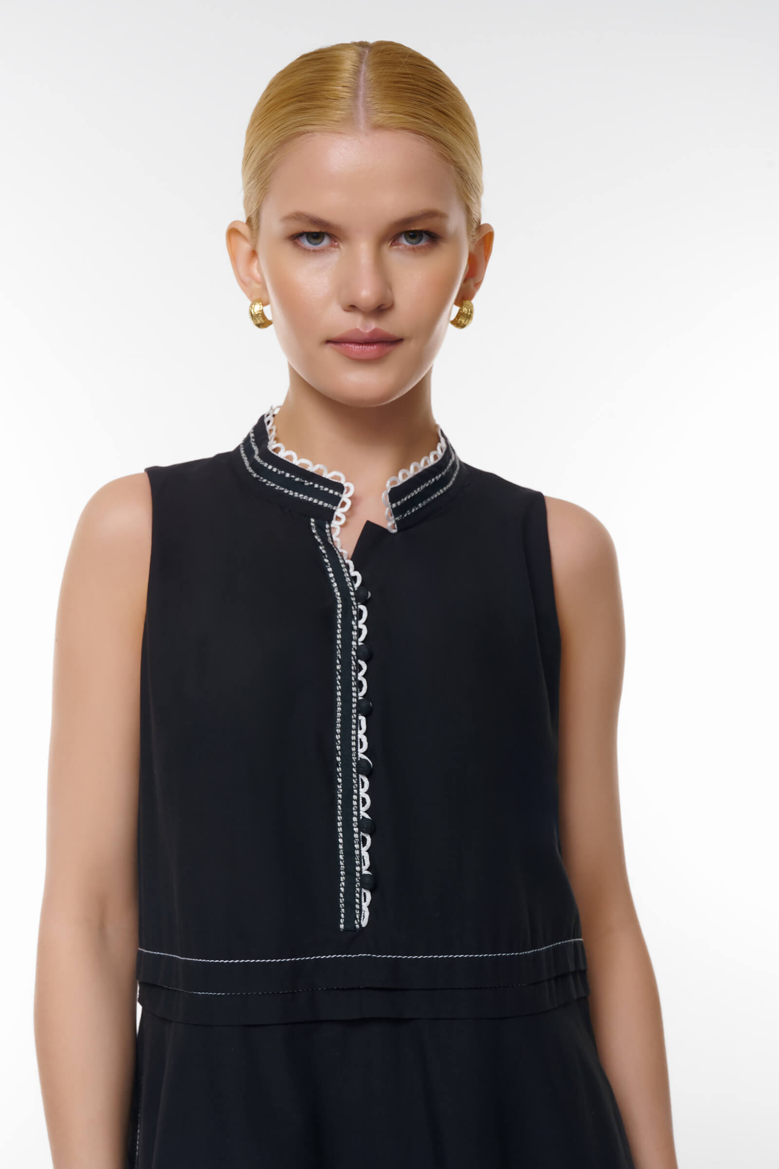 Платье с цветочной вышивкой Бренд Caterina Leman