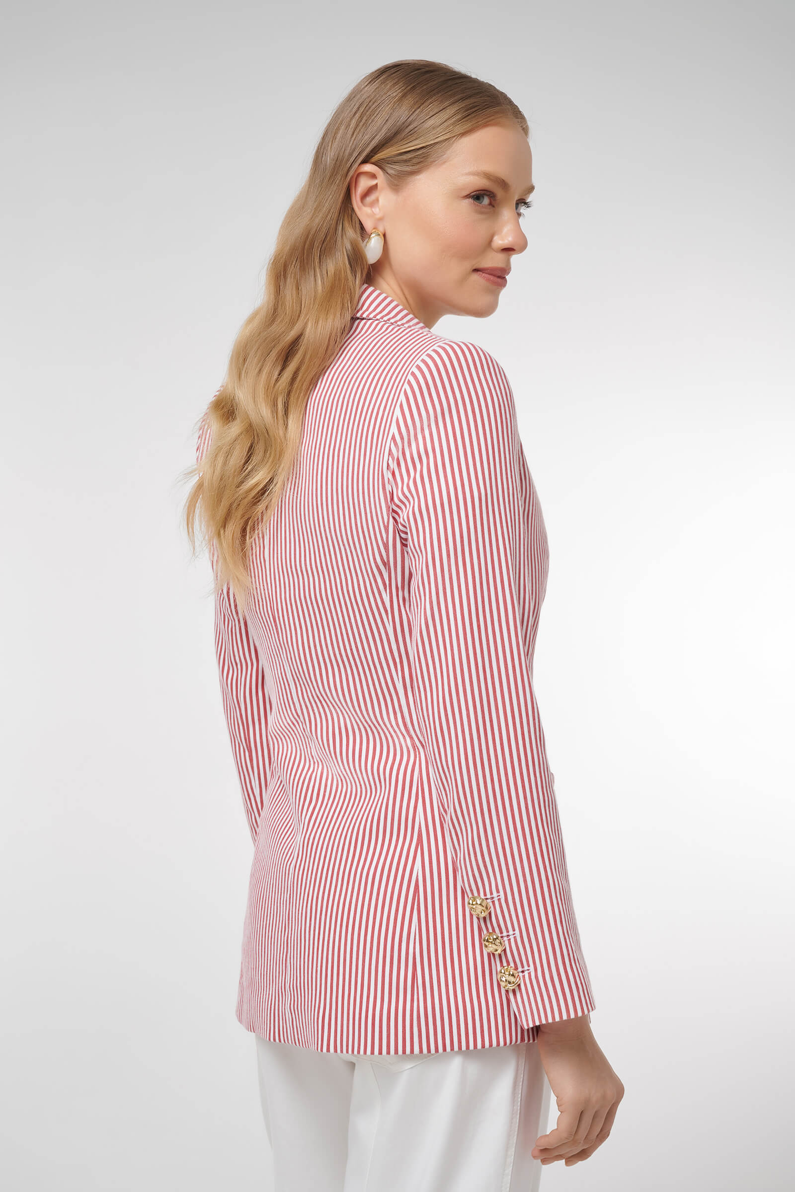 Жакет в полоску с брошью Бренд Caterina Leman