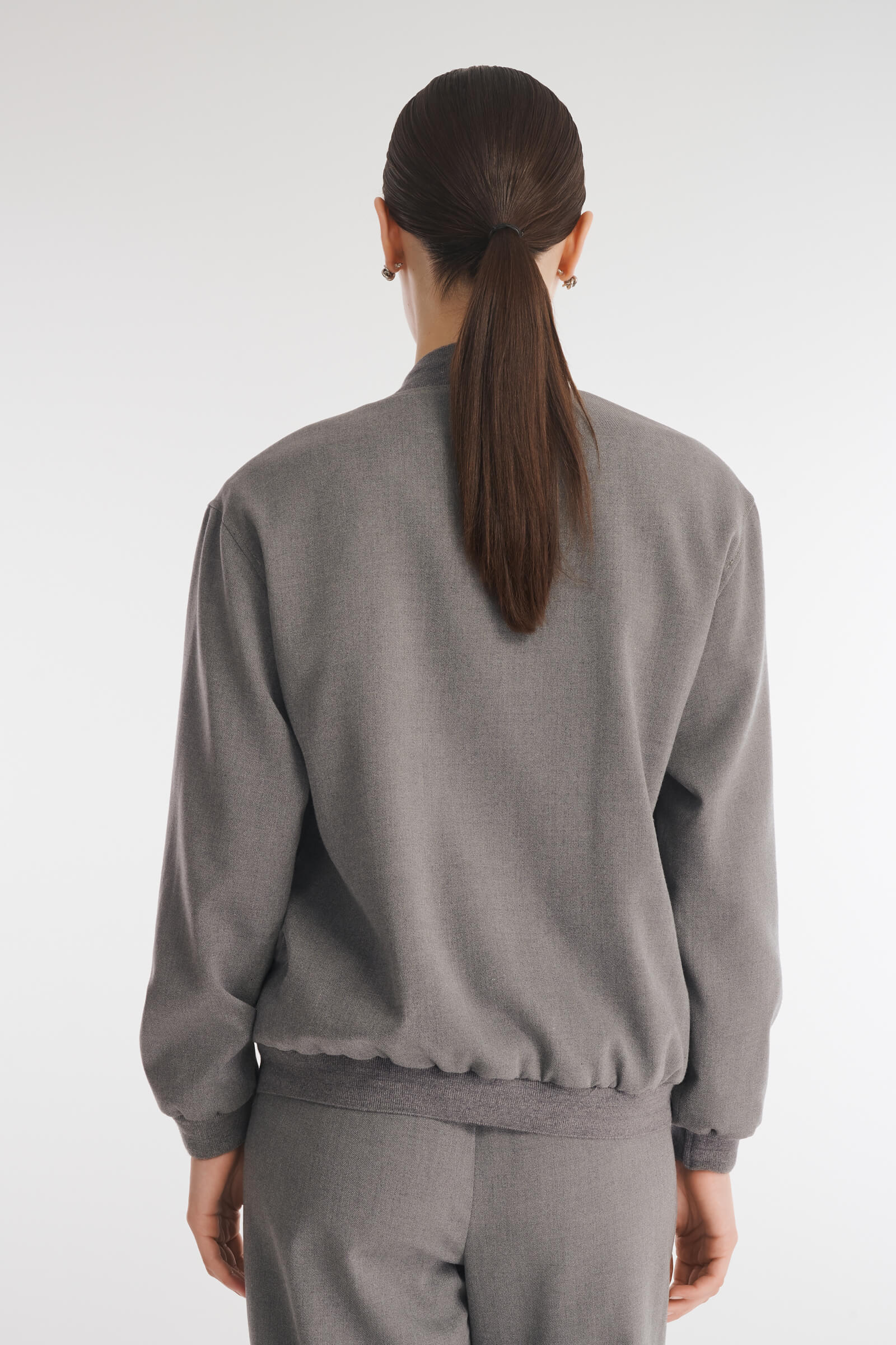 Бомбер с объемной цветочной аппликацией Бренд Caterina Leman