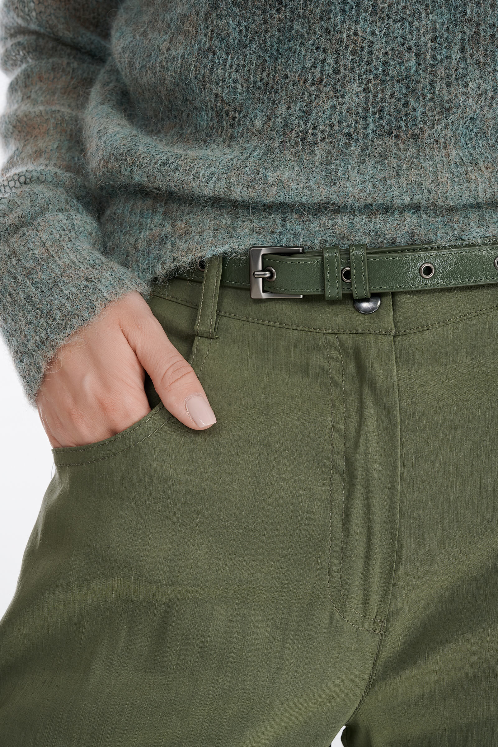 Кожаный ремень с люверсами Бренд Sarah Pacini