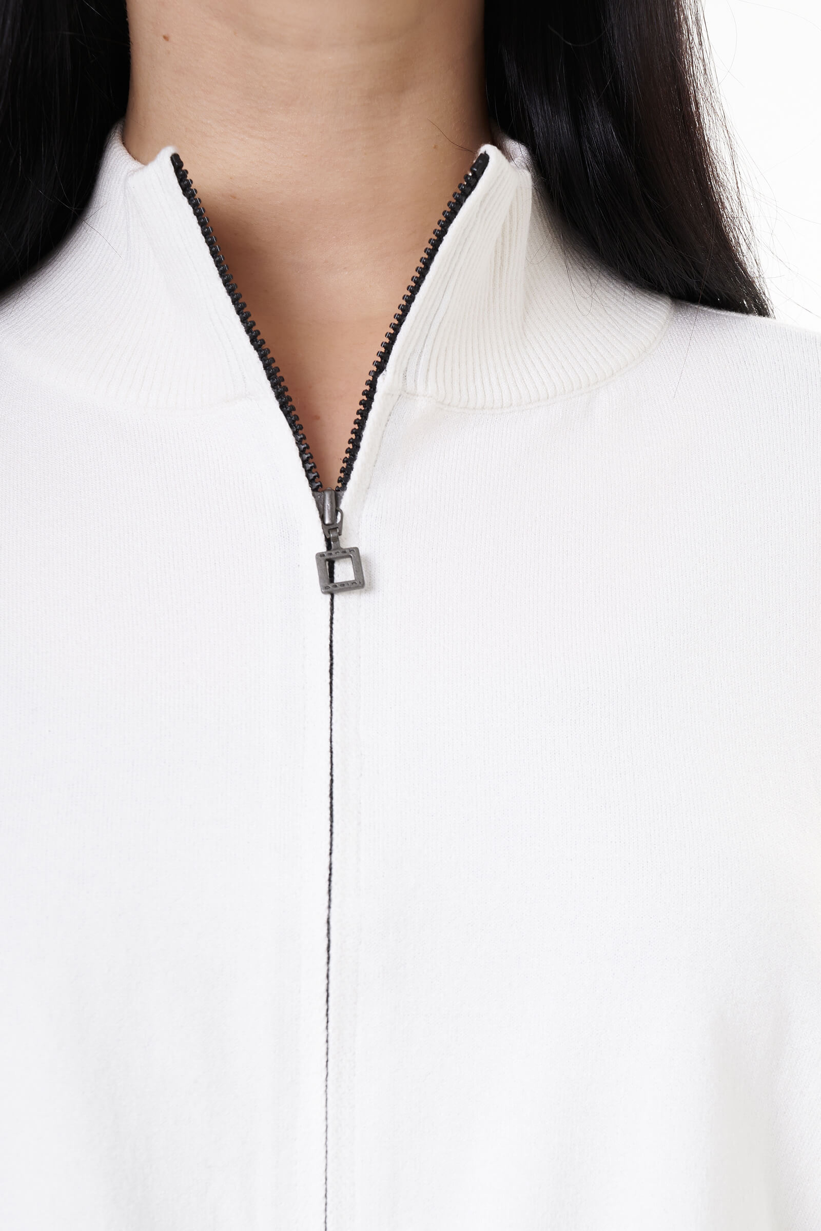 Укороченный кардиган из смесовой вискозы Бренд Sarah Pacini