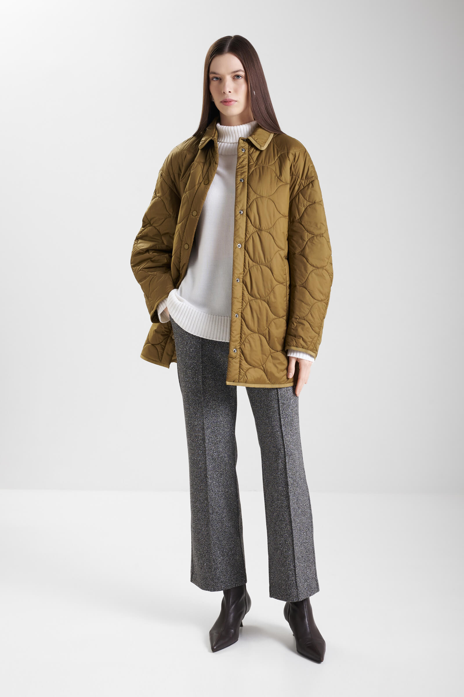 Стеганая куртка с отложным воротником Бренд MM