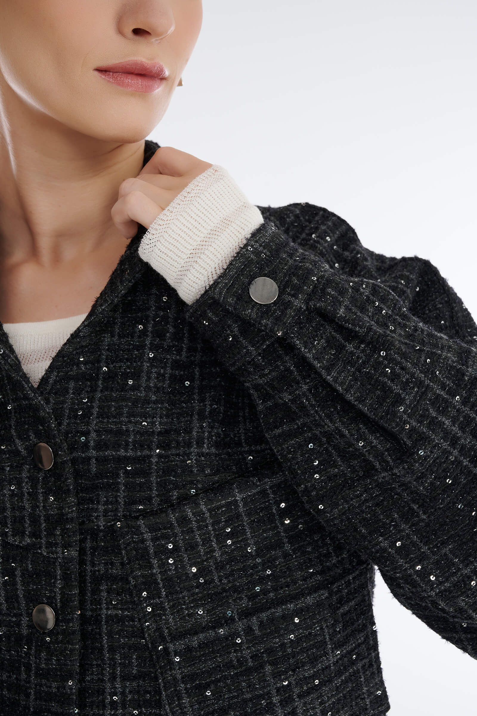 Трикотажный жакет с пайетками Бренд Sarah Pacini