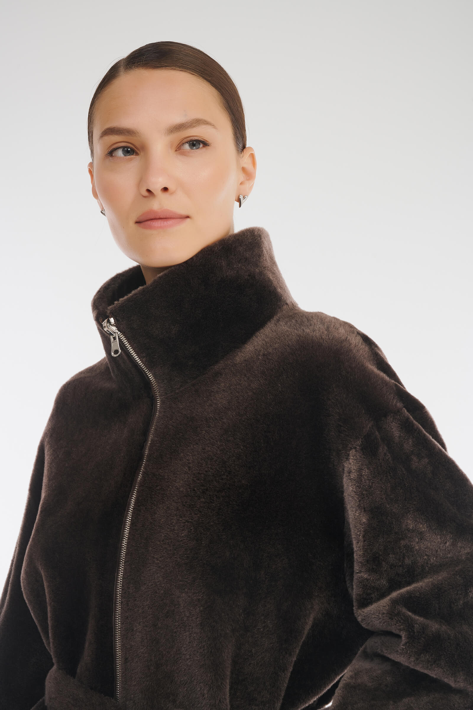 Двусторонняя дубленка с воротником-воронкой Бренд Caterina Leman