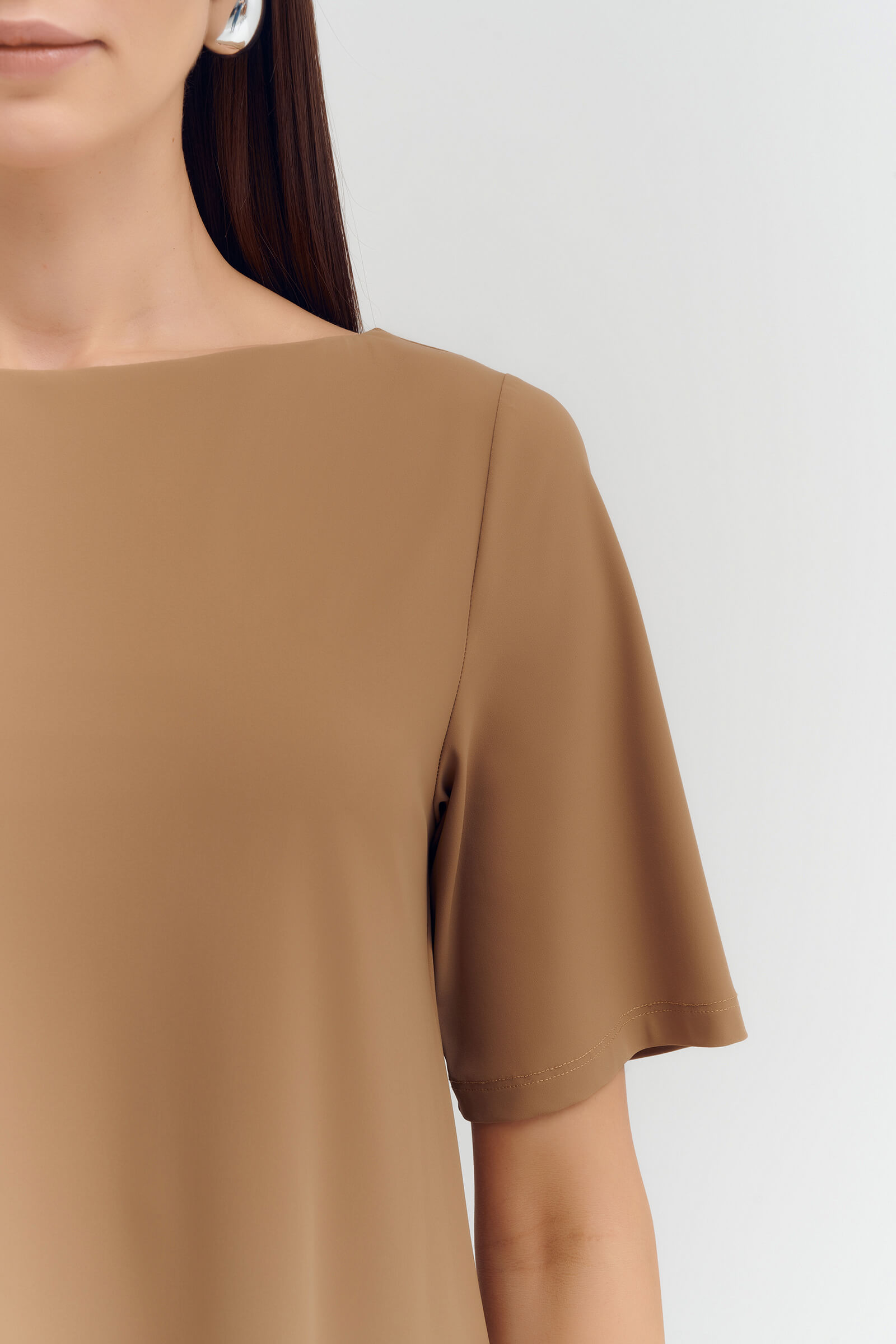 Платье миди с коротким рукавом Бренд Sarah Pacini