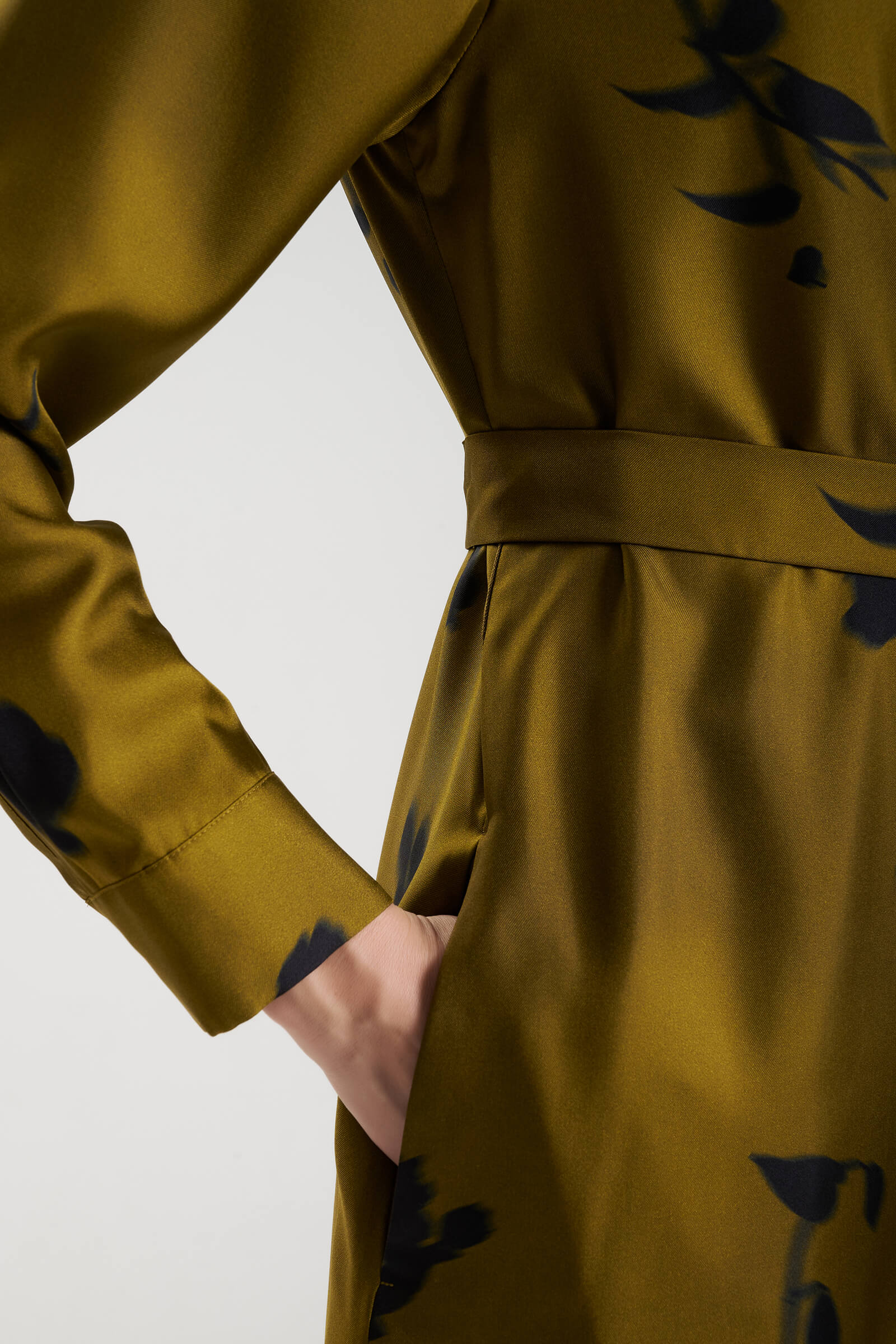 Платье-рубашка из 100% шелка Бренд MM