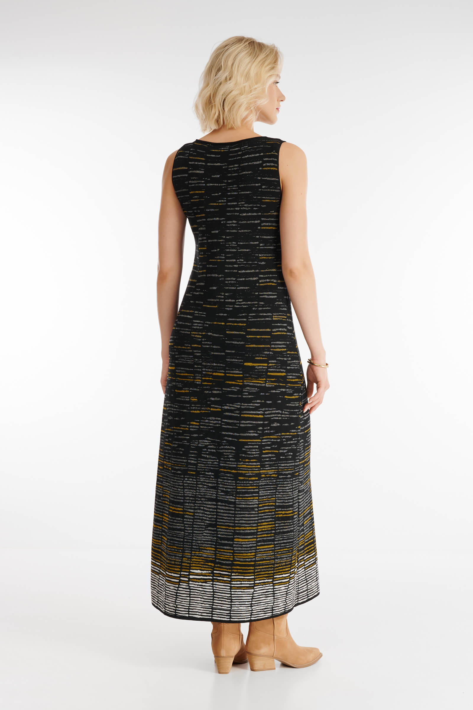 Трикотажное платье без рукавов Бренд Sarah Pacini