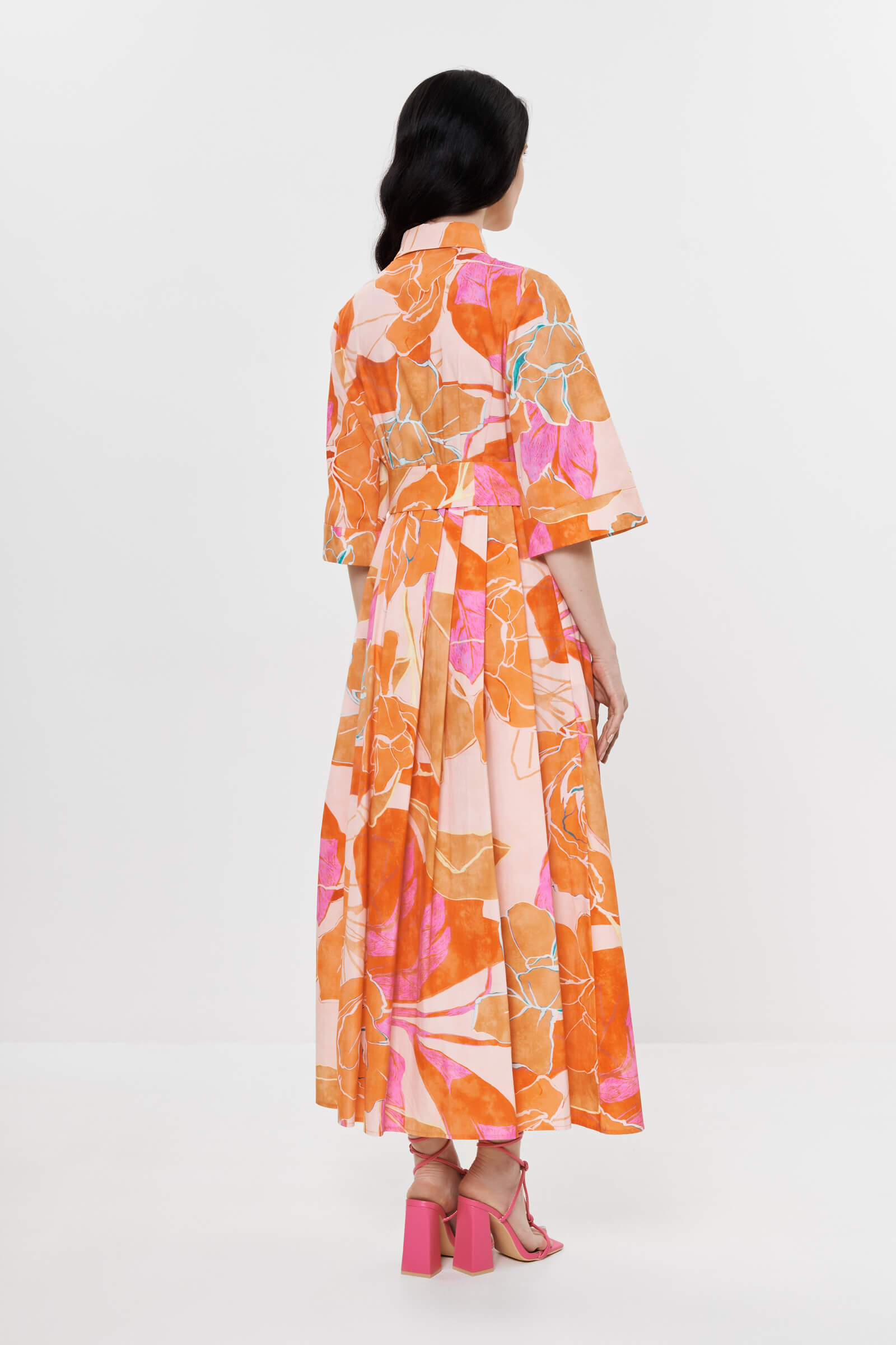 Хлопковое платье-рубашка с рукавом 3/4 Бренд Milva Mi