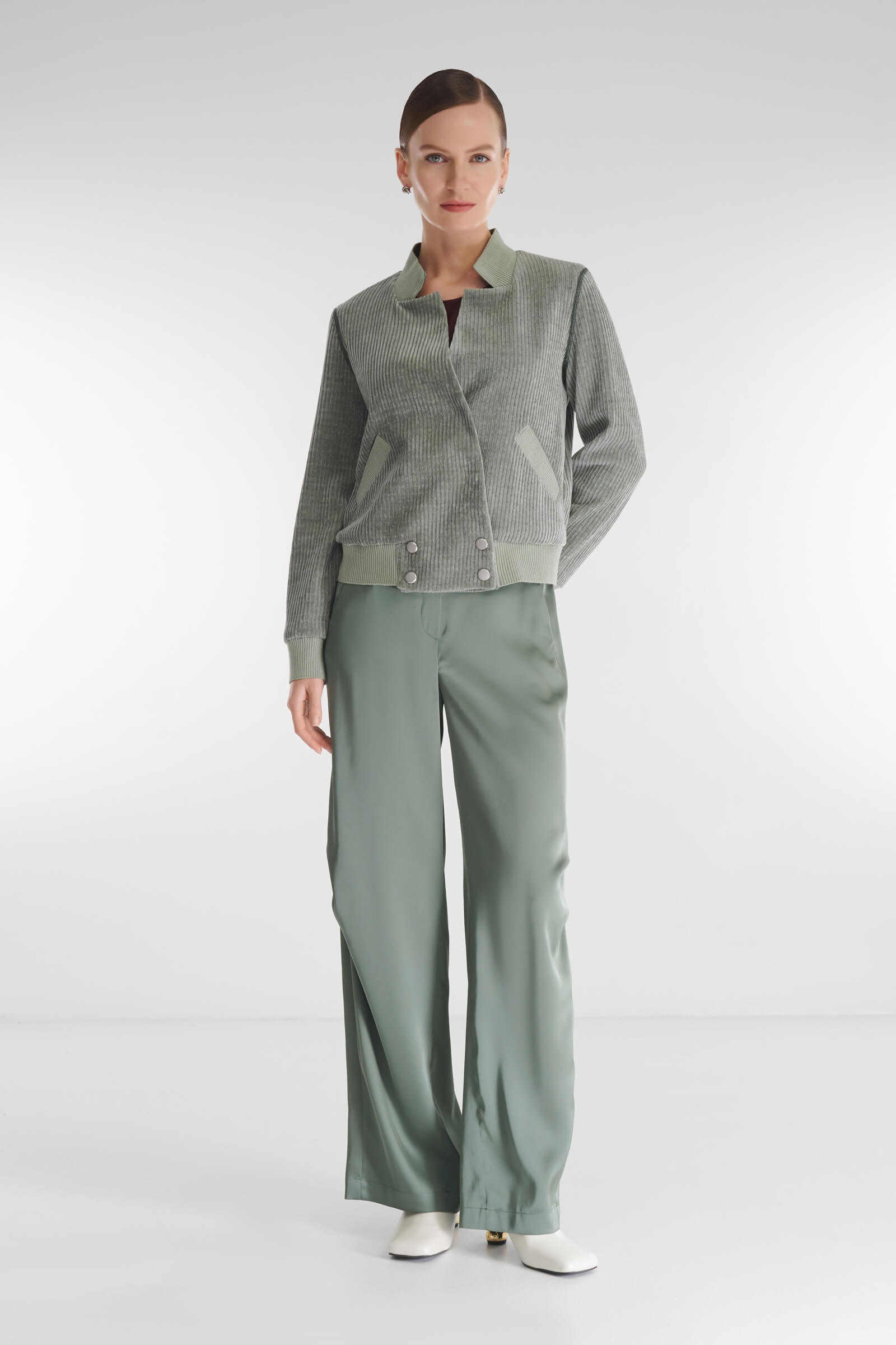 Бомбер из мягкого вельвета Бренд Caterina Leman