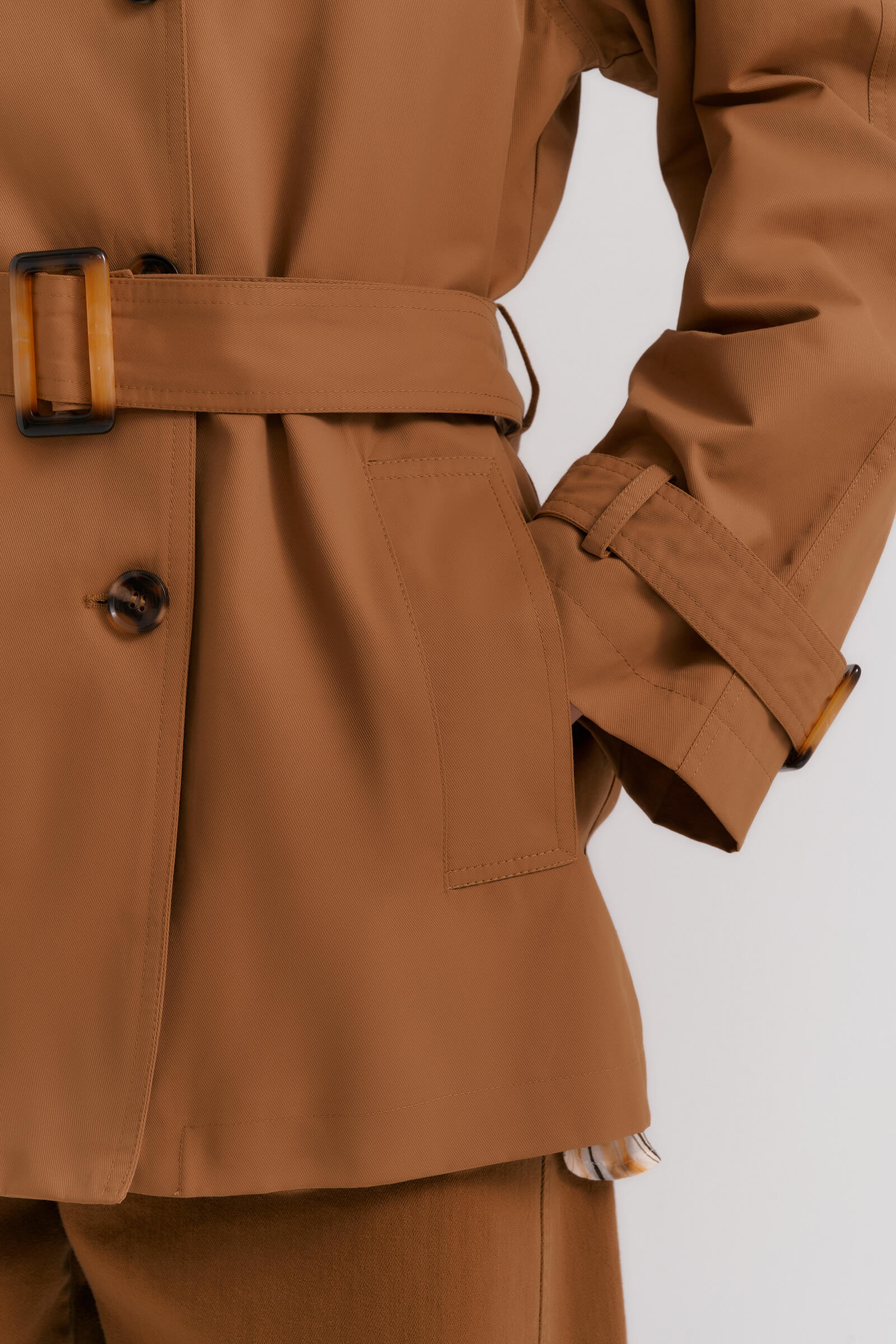 Двубортный плащ-тренч Бренд Diana Gallesi