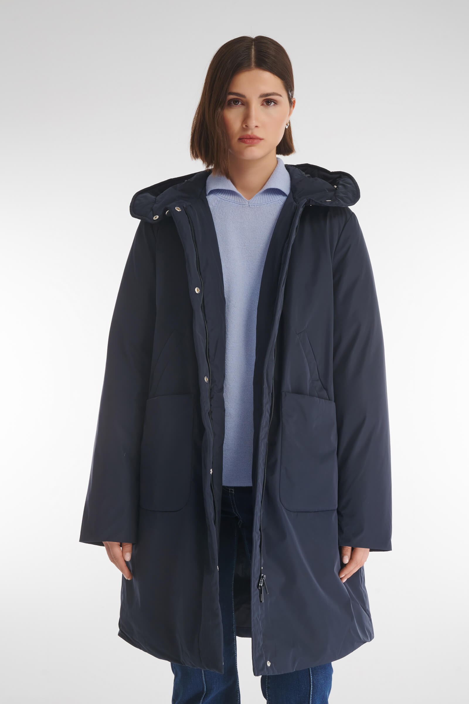 Пуховое пальто с капюшоном-трансформером Бренд Caterina Leman