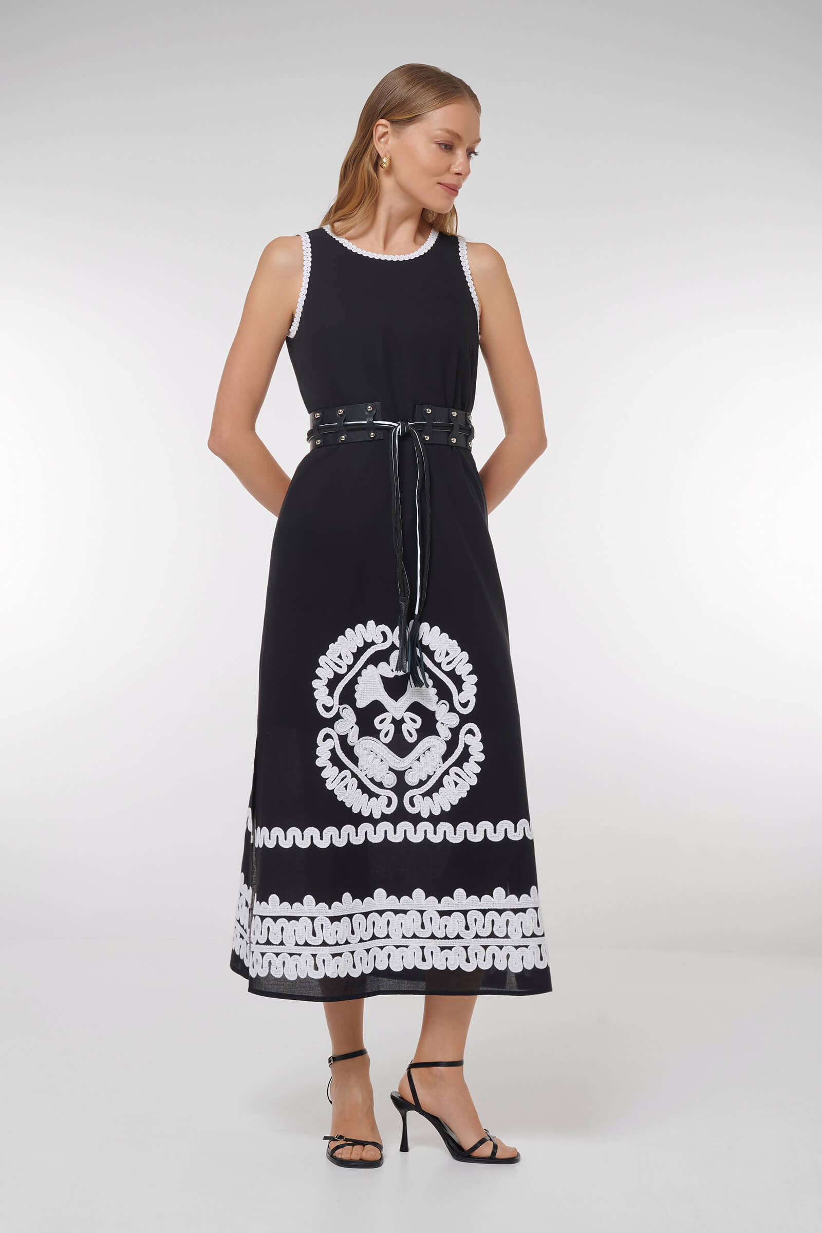 Платье с вышивкой Бренд Caterina Leman