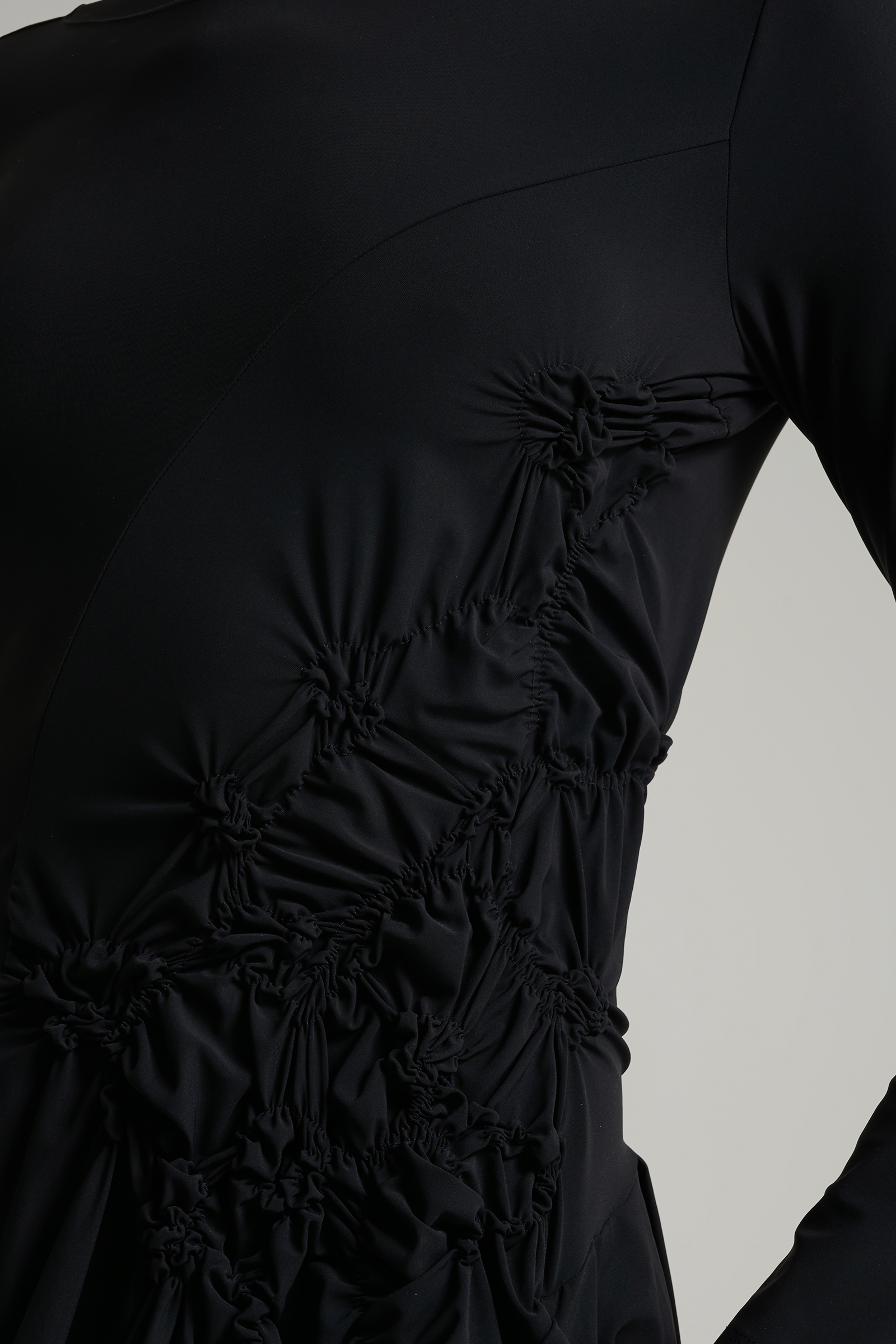 Платье с фактурной строчкой Бренд High