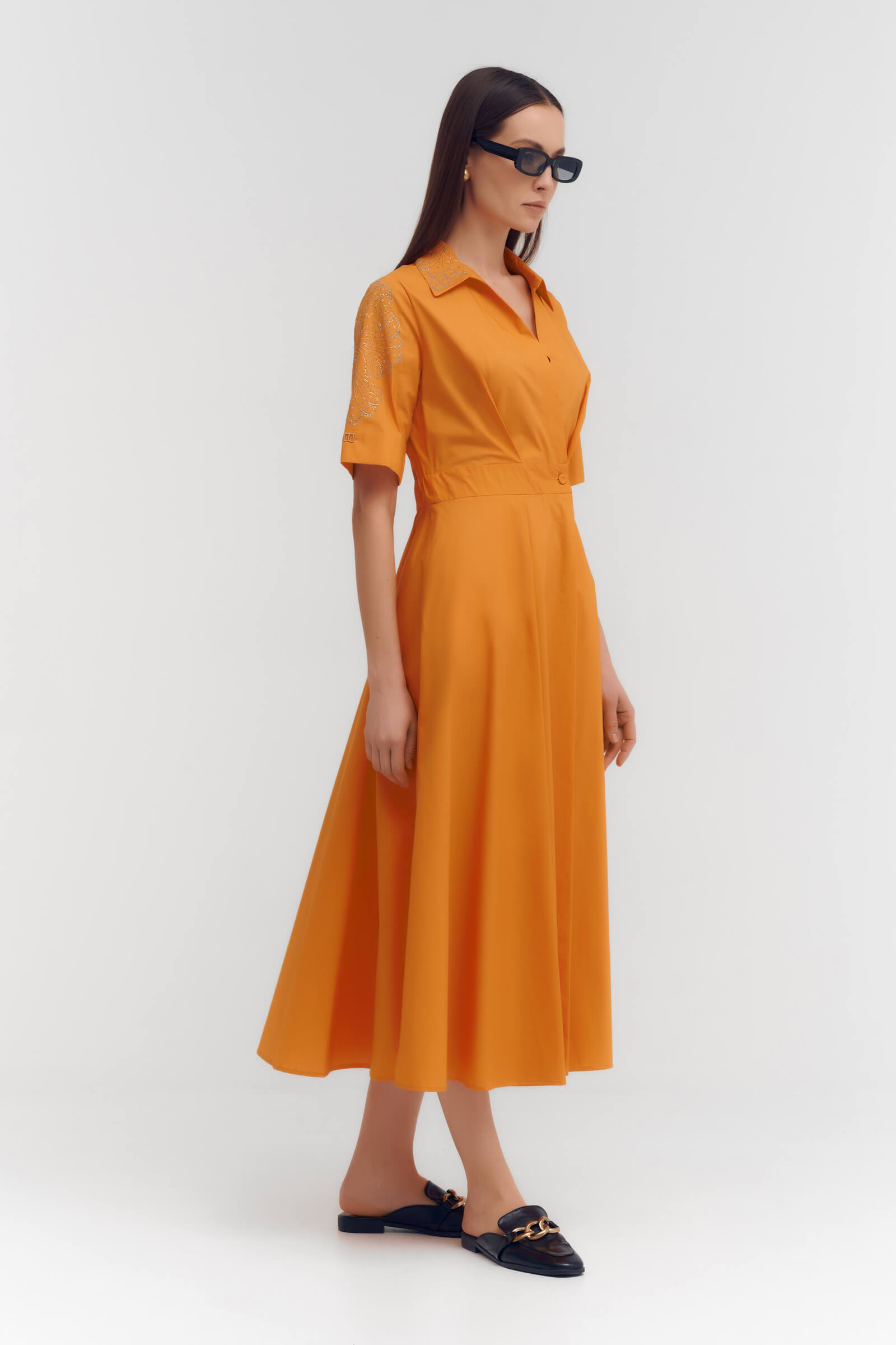 Платье миди с вышивкой Бренд Daniela Drei