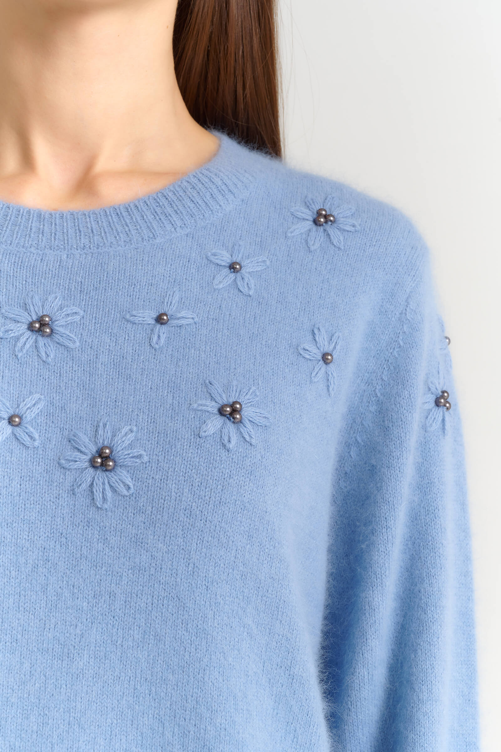 Джемпер с цветочной вышивкой Бренд Diana Gallesi