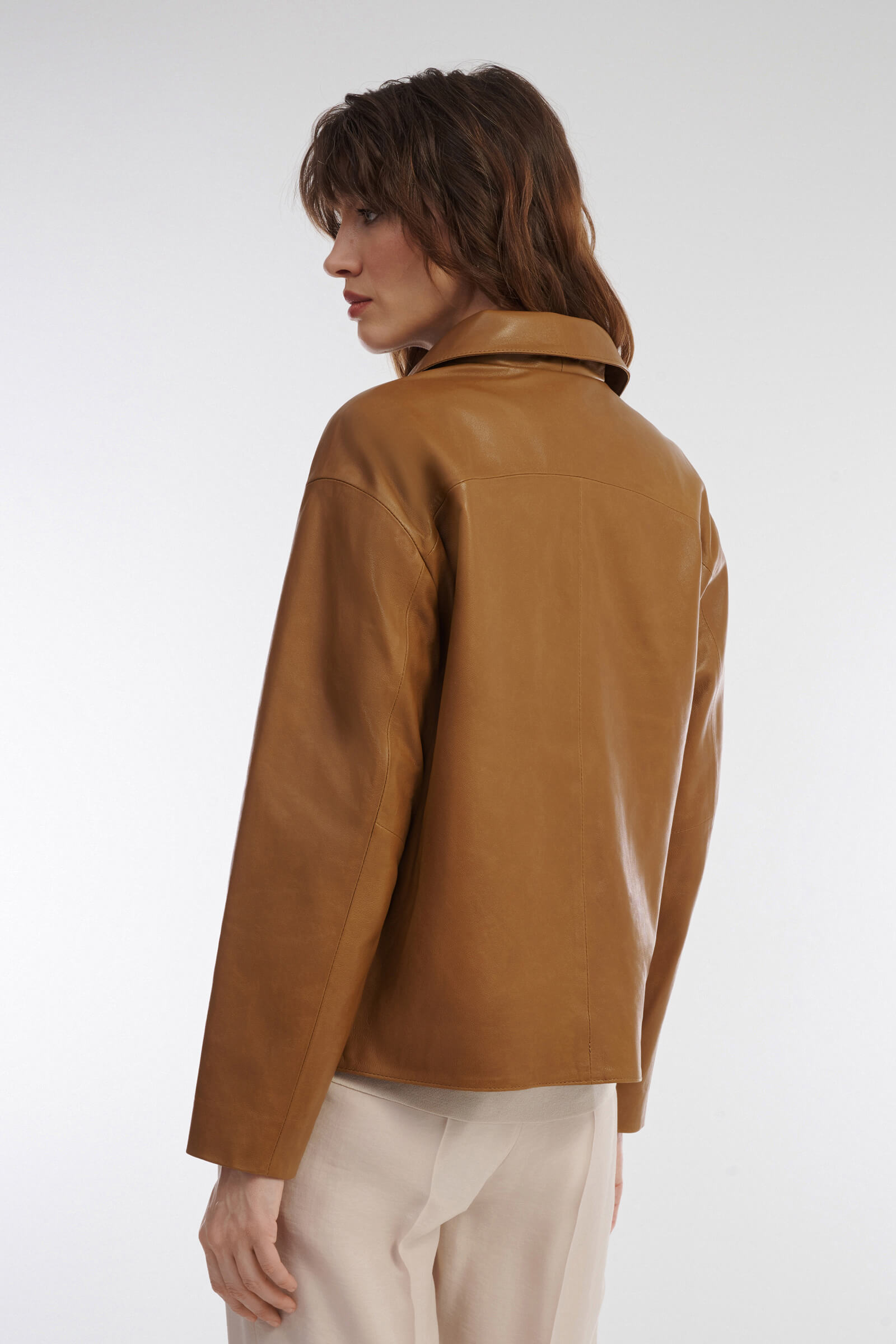 Укороченная куртка из натуральной кожи Бренд Caterina Leman