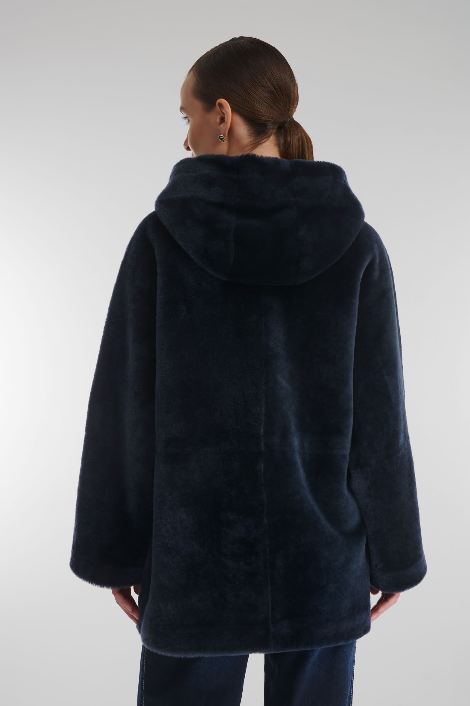 Удлиненная дубленка из натурального меха Бренд Caterina Leman