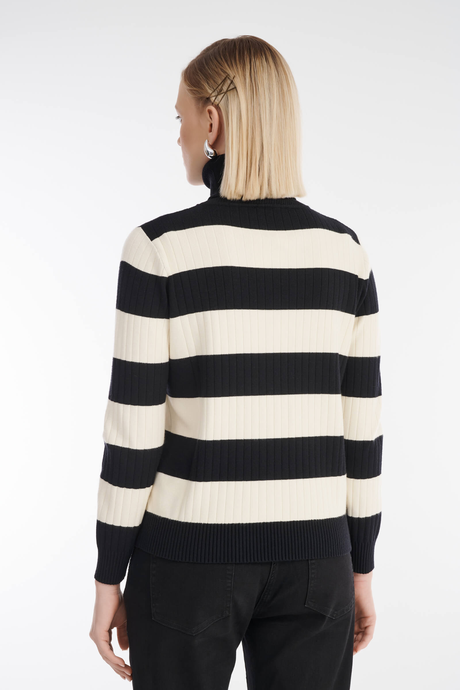 Водолазка из вискозы Бренд Diana Gallesi