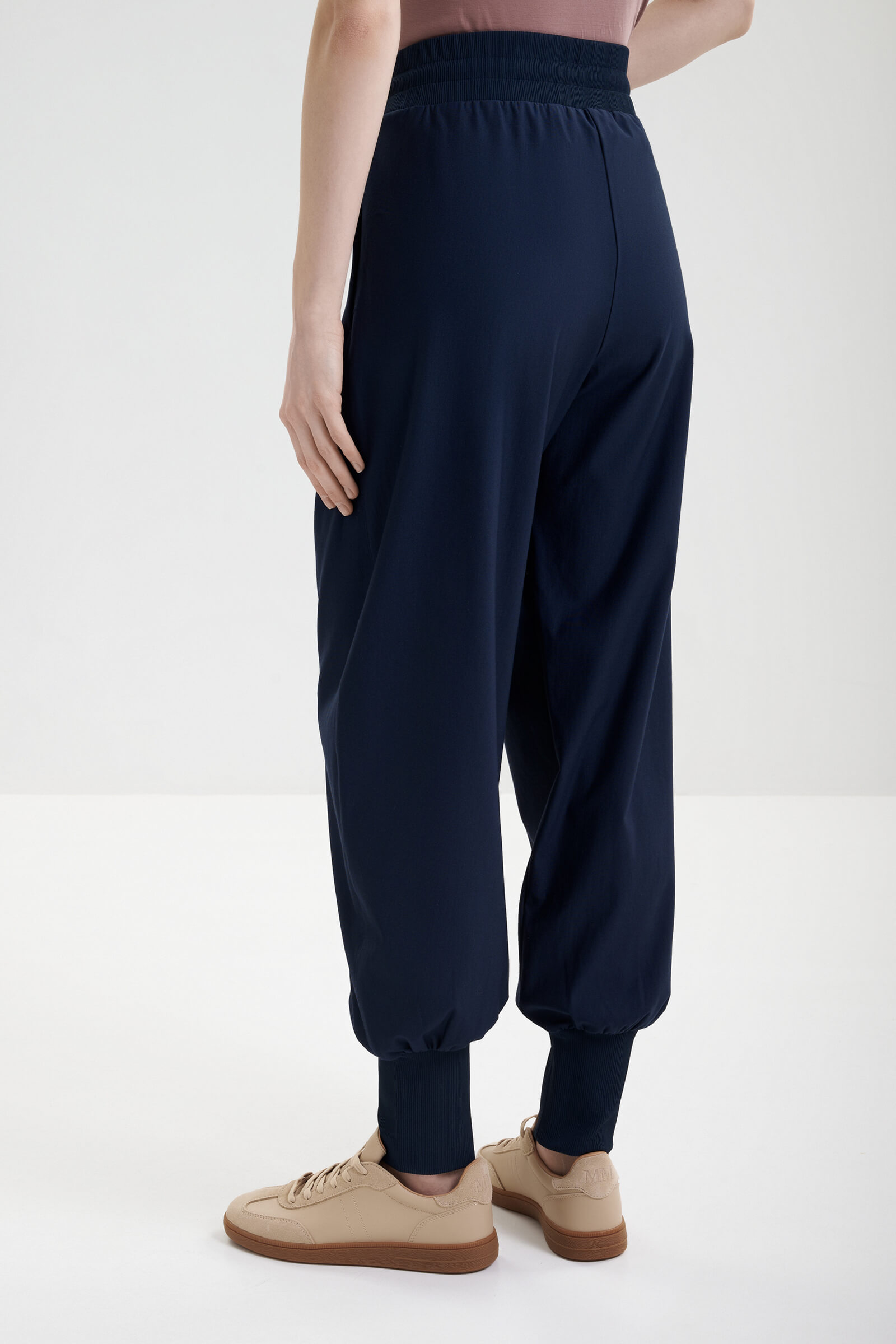 Джоггеры с высокими манжетами Бренд MM