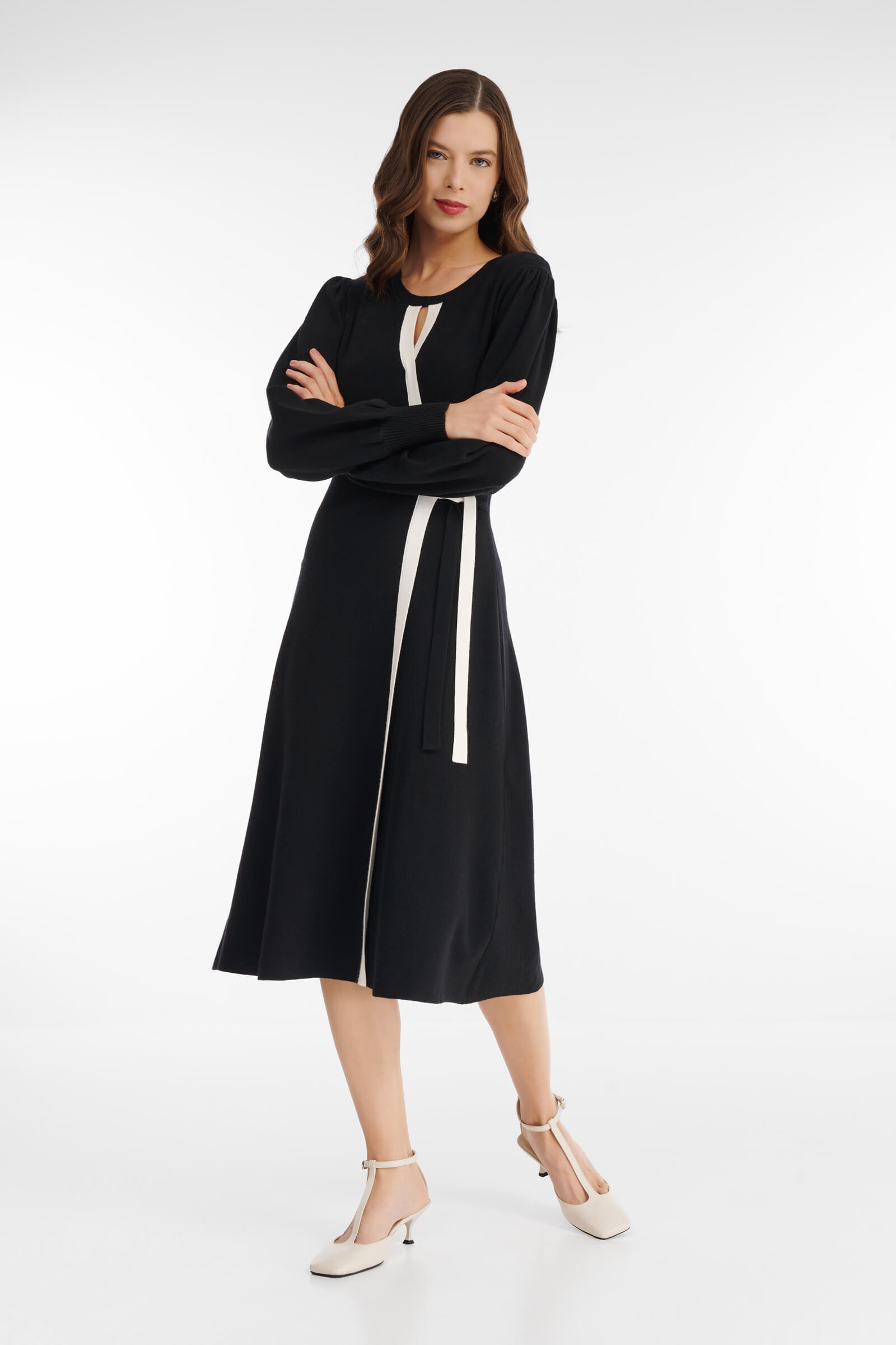 Трикотажное платье на запах Бренд Diana Gallesi