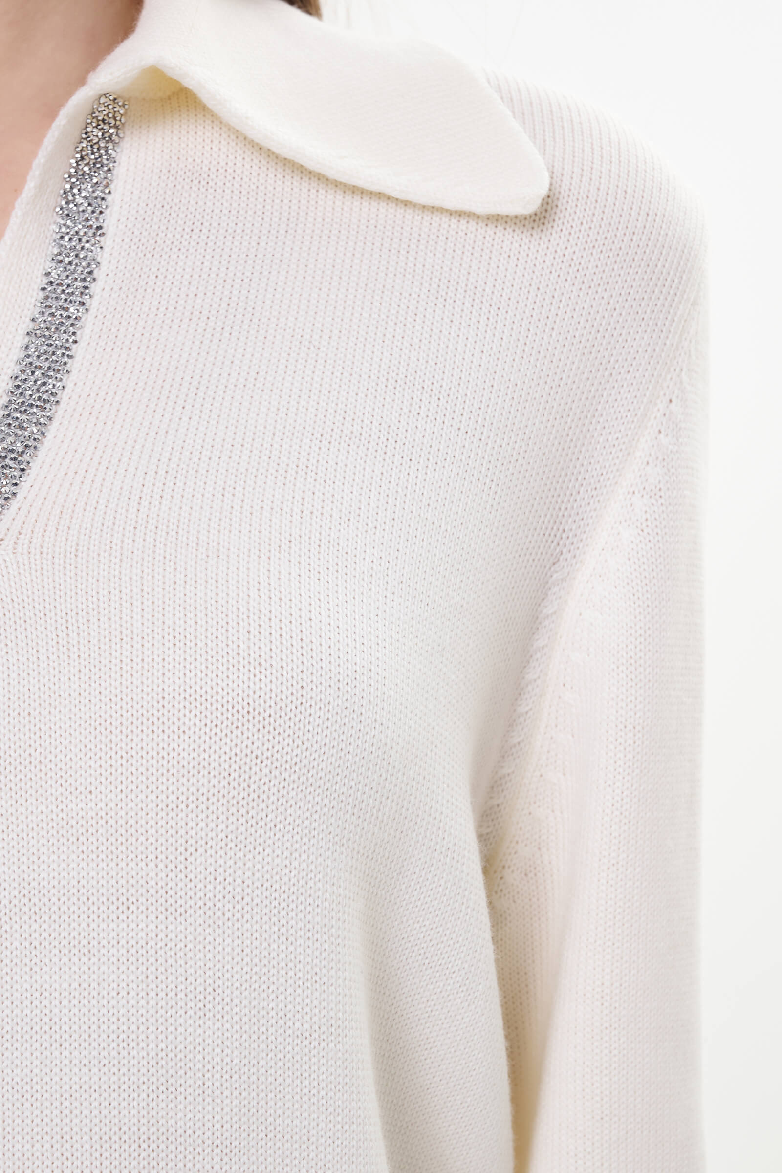 Шерстяной пуловер со стразами Бренд Daniela Drei