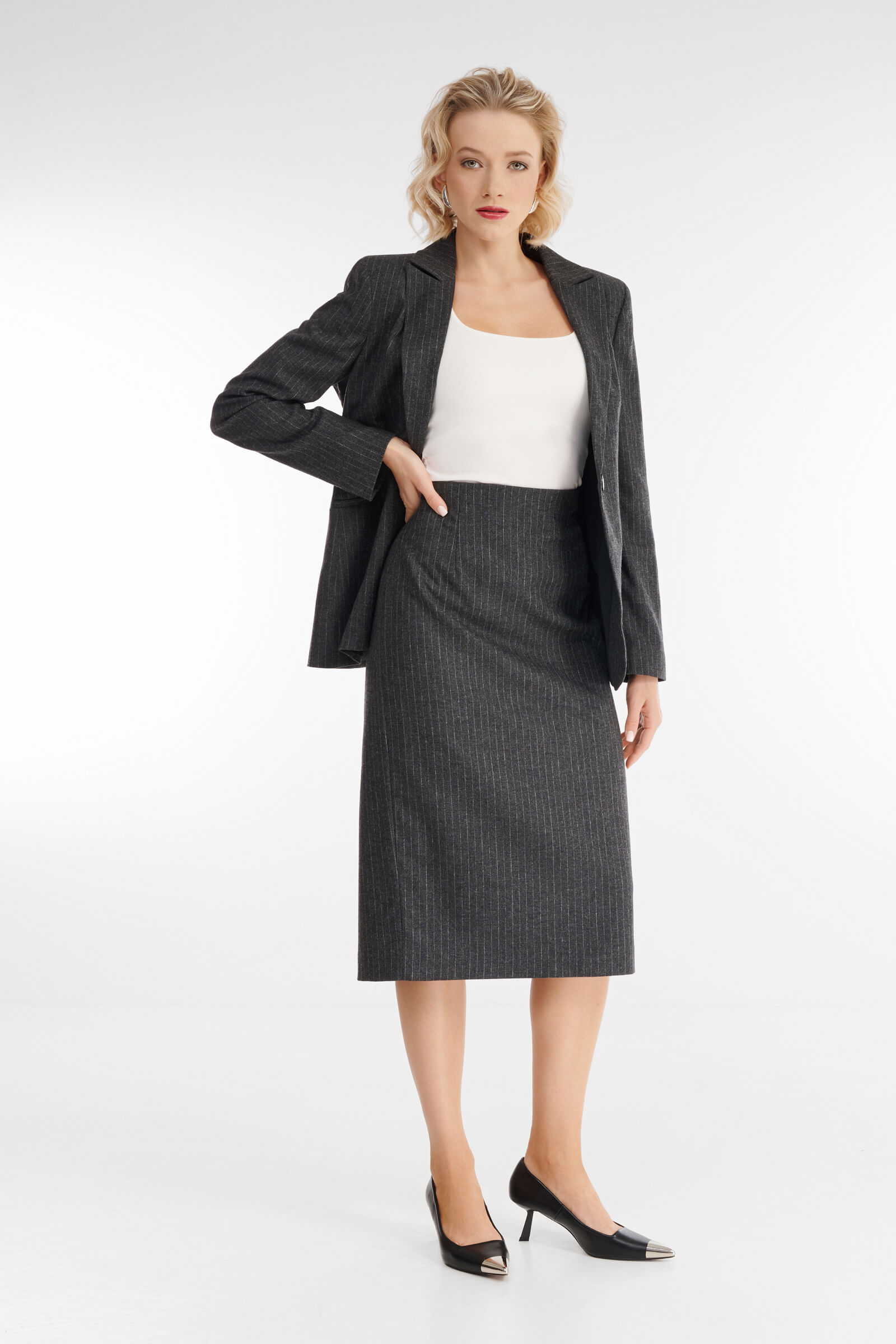 Миди юбка в тонкую полоску Бренд Diana Gallesi