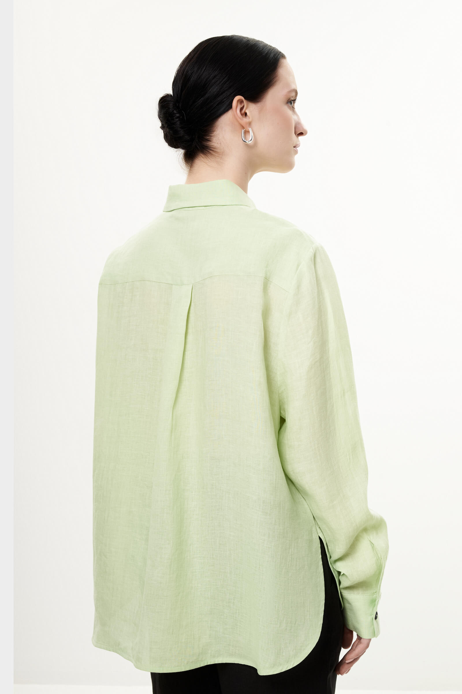 Льняная рубашка на пуговицах Бренд Sarah Pacini