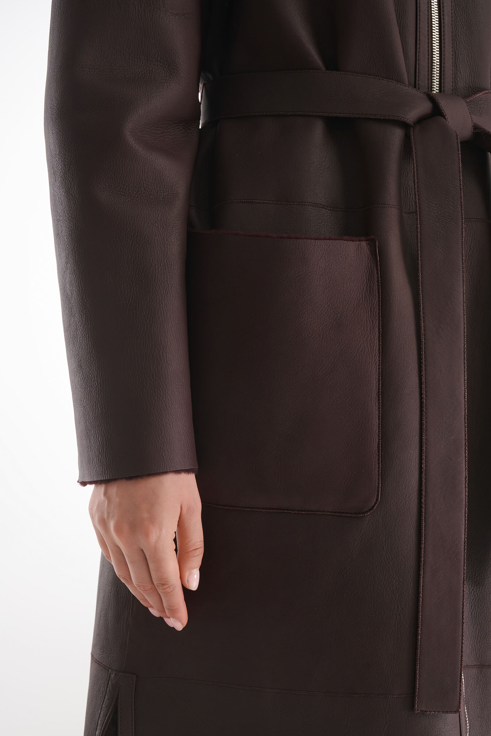 Двусторонняя дубленка с воротником-воронкой Бренд Caterina Leman