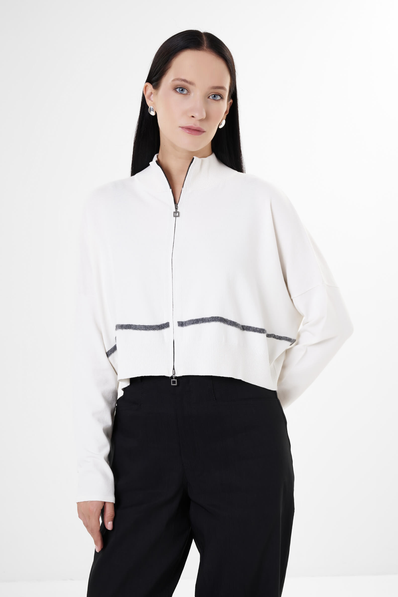 Укороченный кардиган из смесовой вискозы Бренд Sarah Pacini