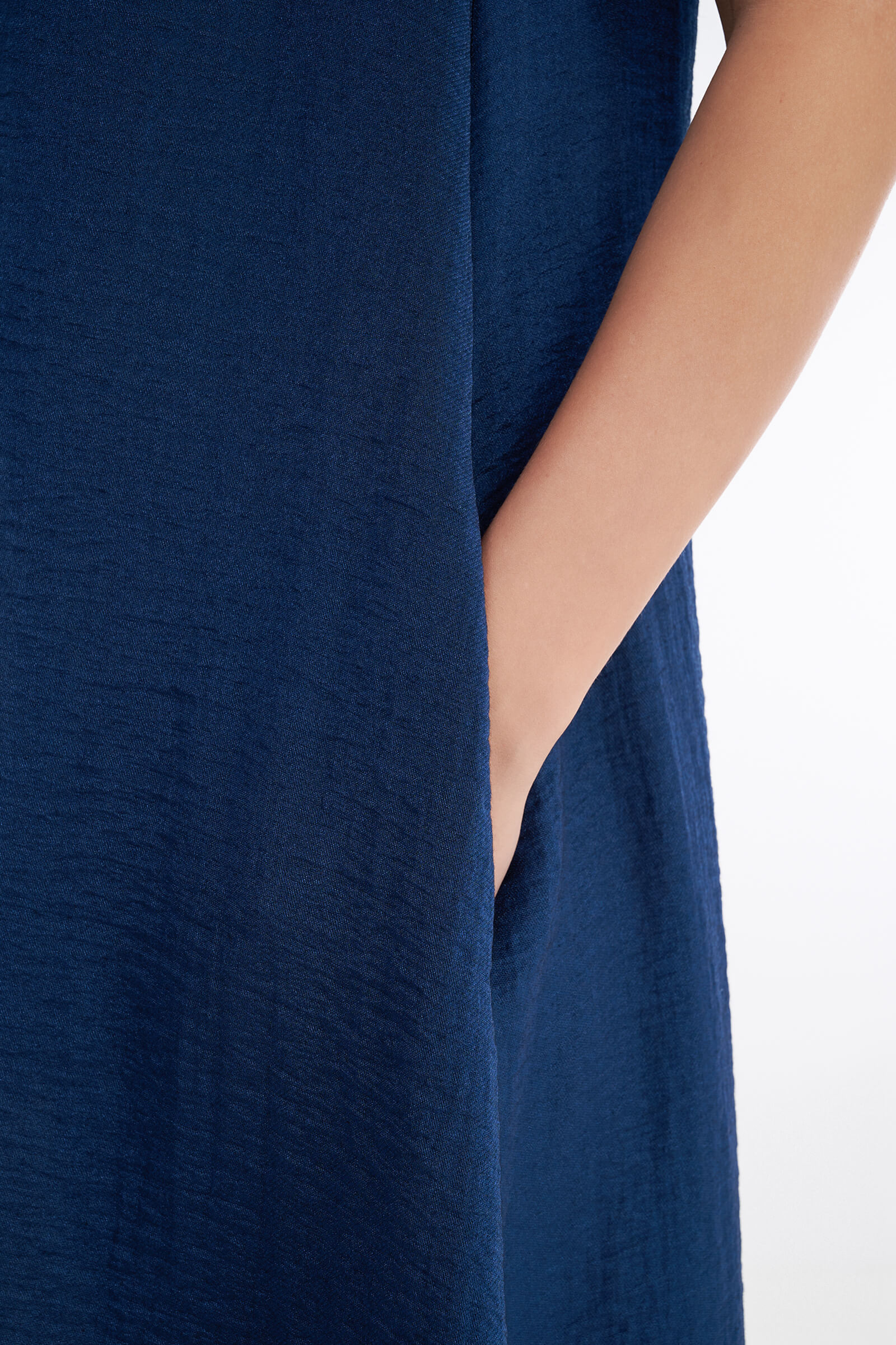 Платье макси с перьями Бренд Rocco Ragni