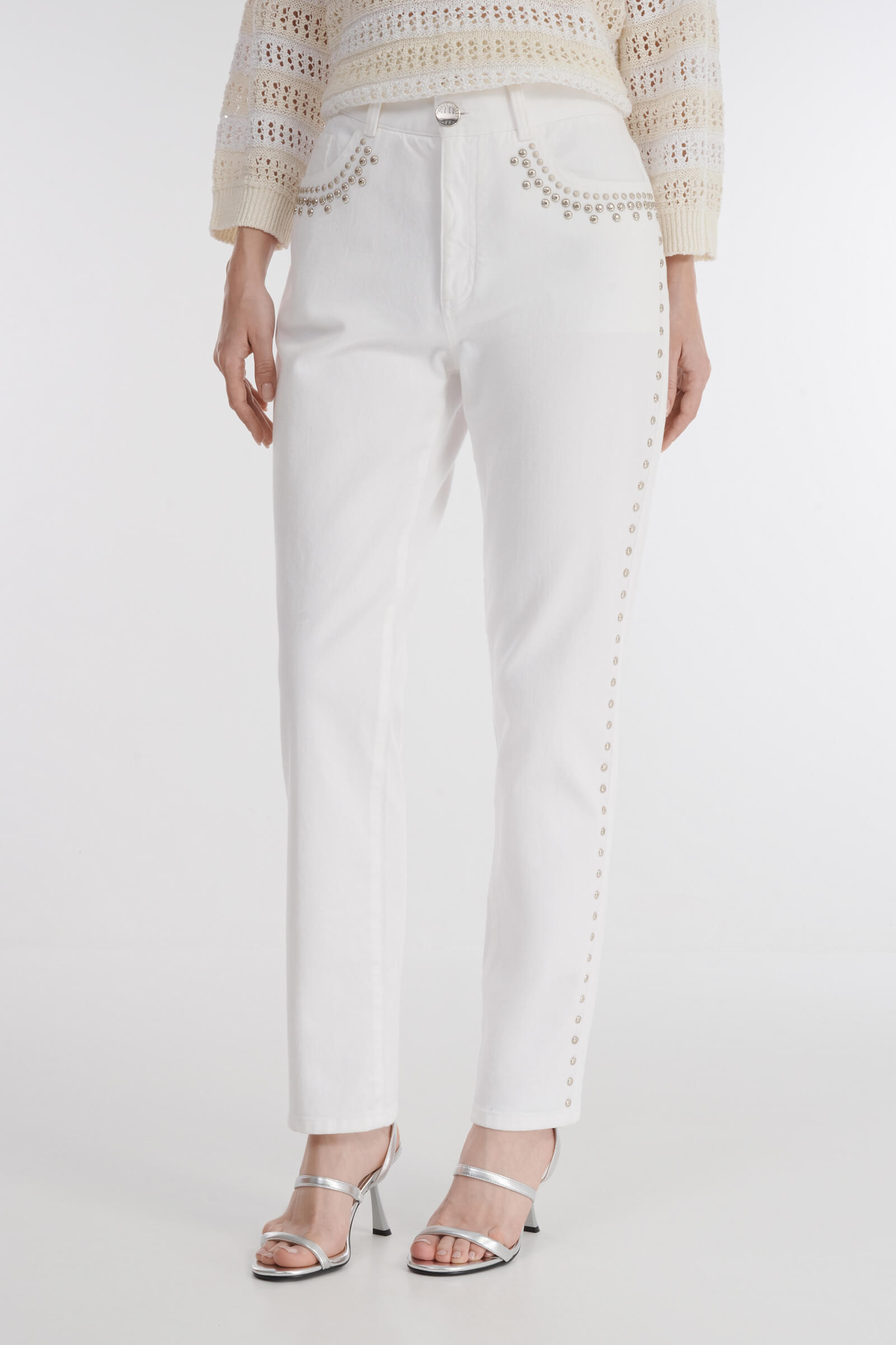 Джинсы с заклепками Бренд Daniela Drei